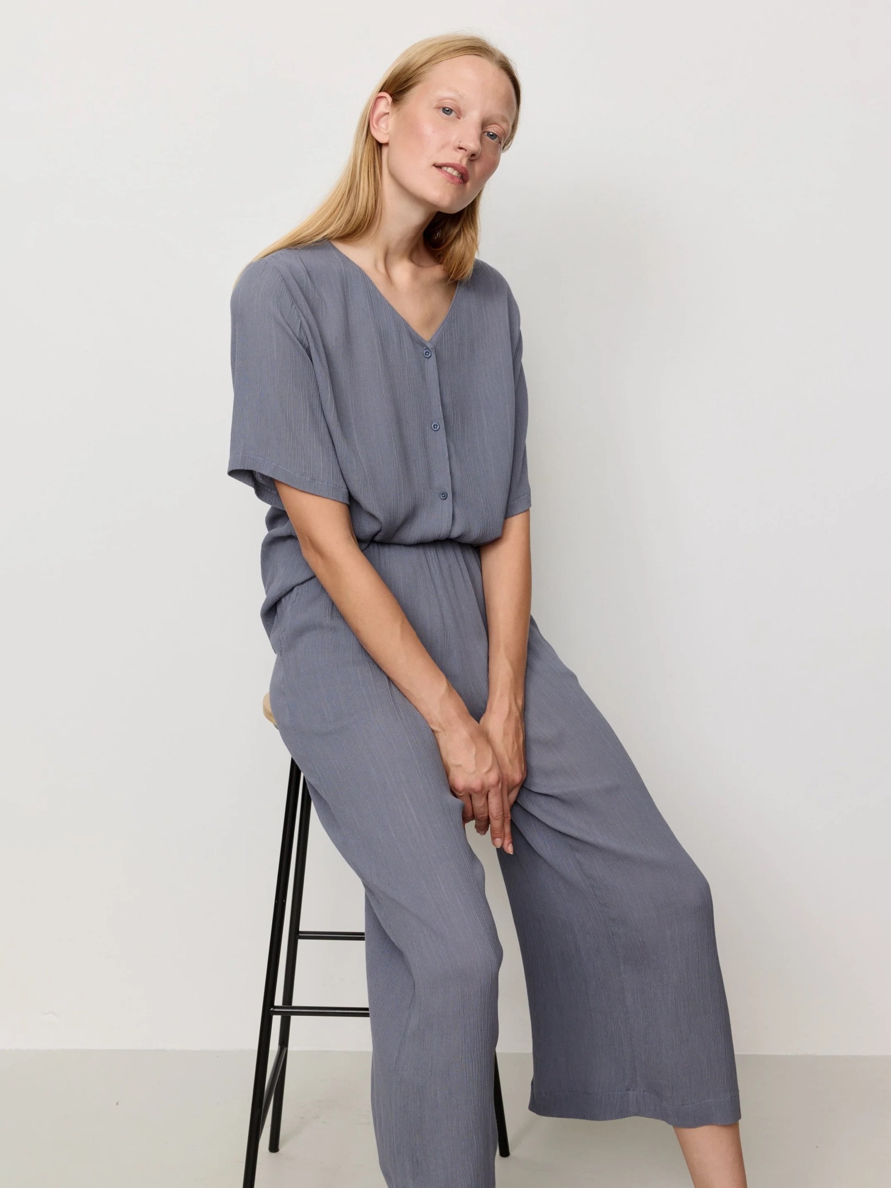 Hose Mandevilla dove blue Recolution