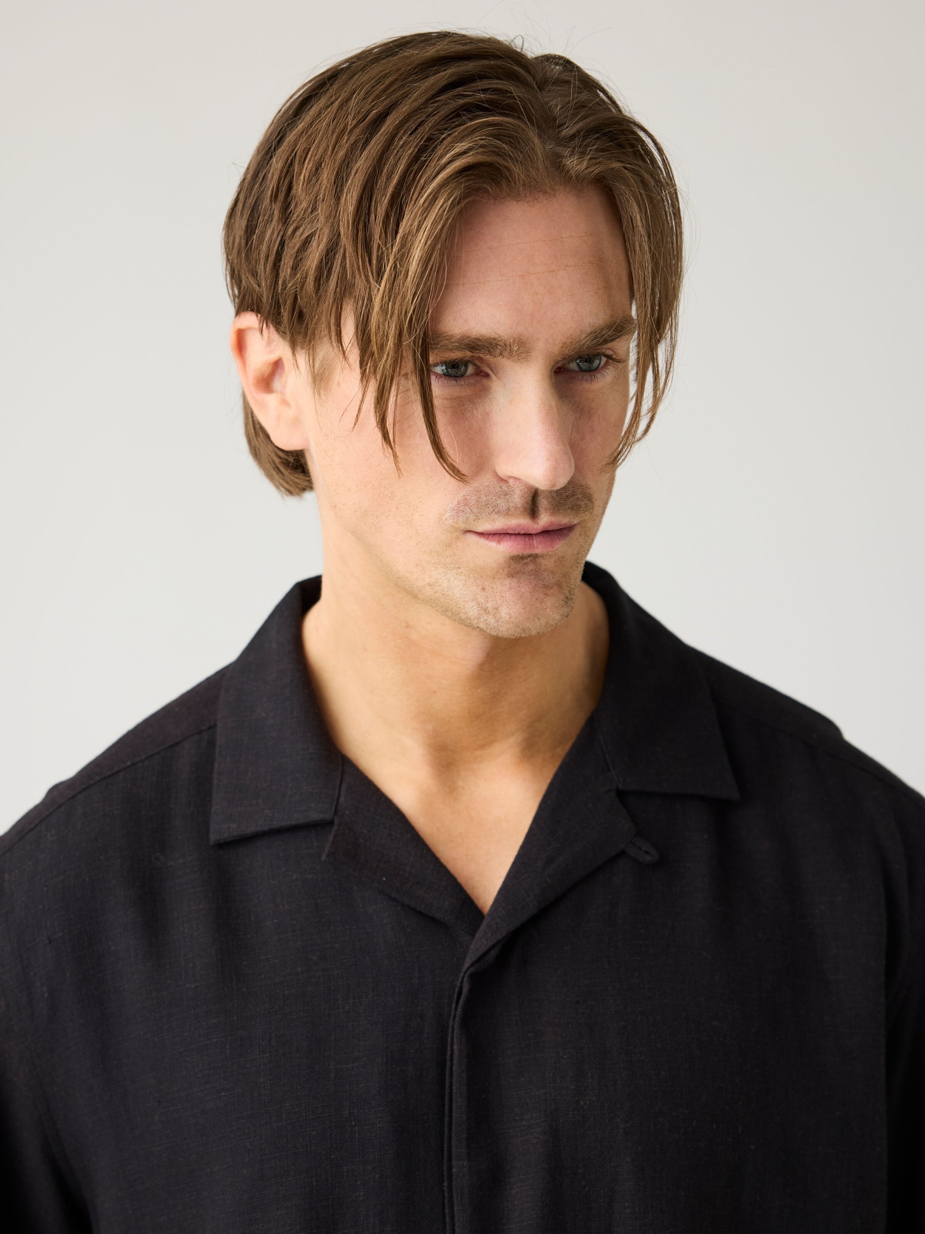 Kurzarmhemd Linen-Mix Shirt black jet Knowledge Cotton Apparel