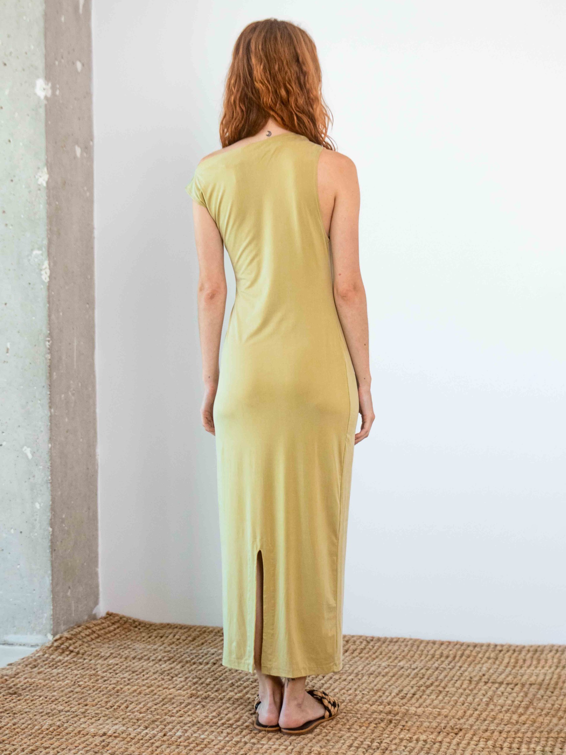 Kleid Drape Midi Dress olive Cossac