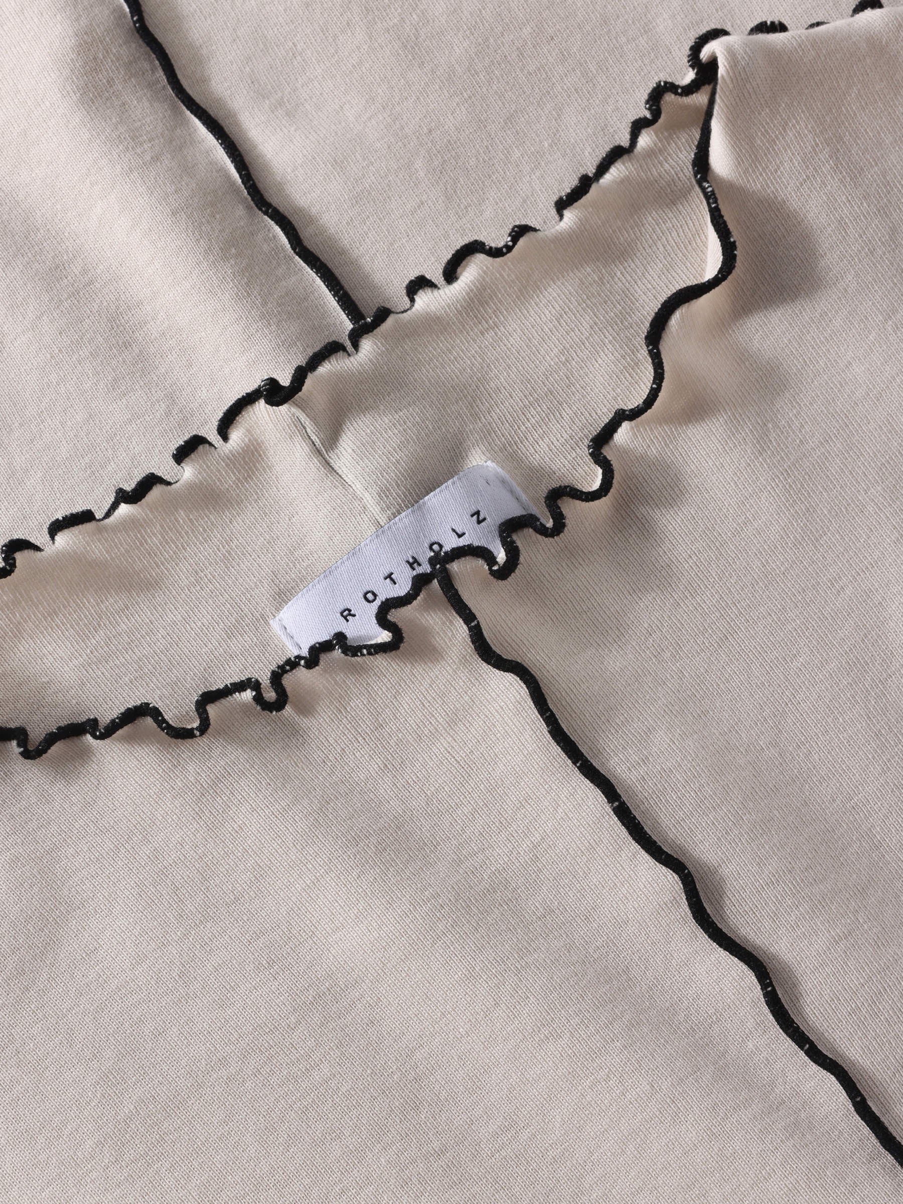 Pin-Tucked Top nature white Rotholz