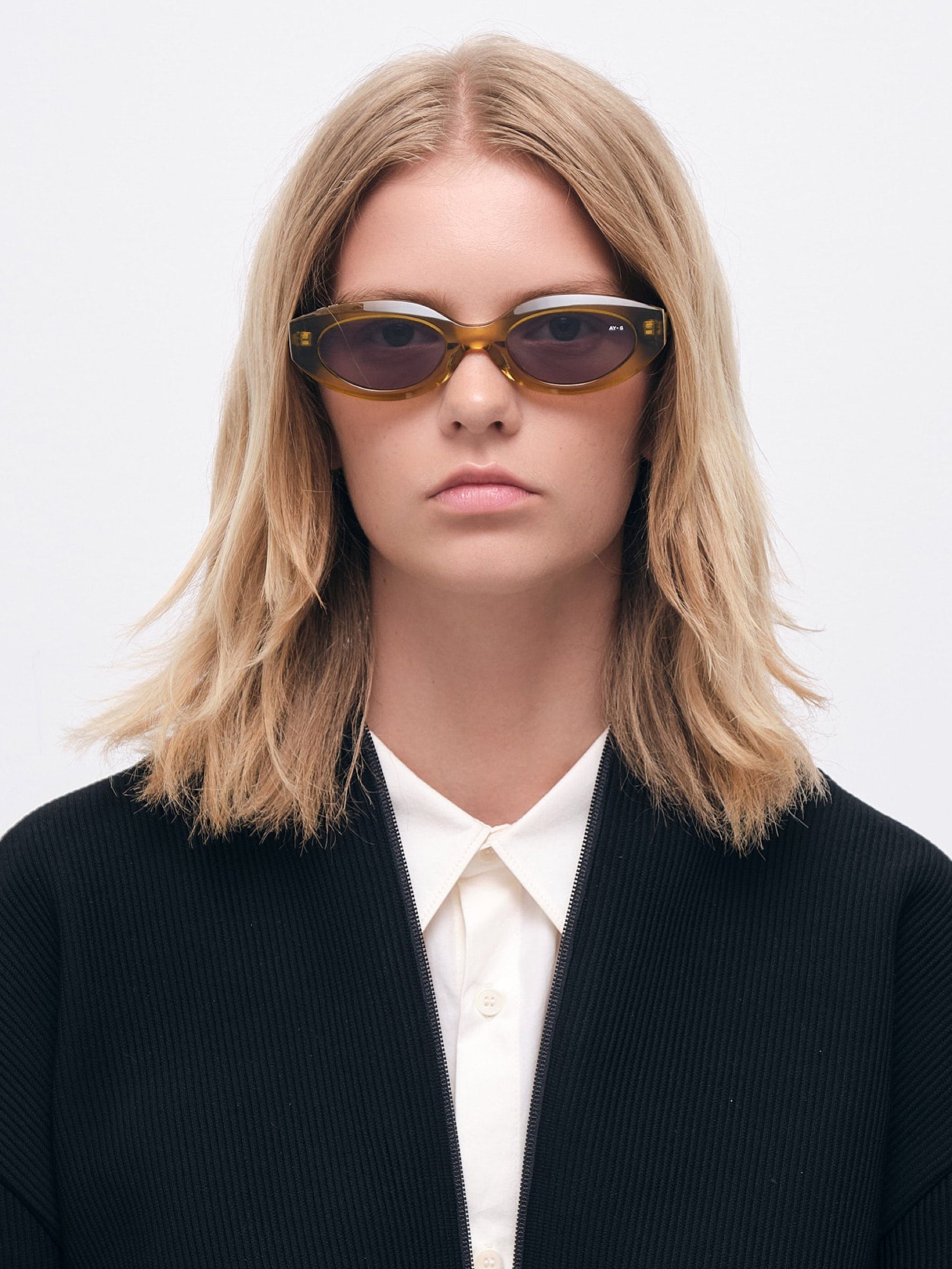 Sonnenbrille Atti transparent mustard Ay Studios