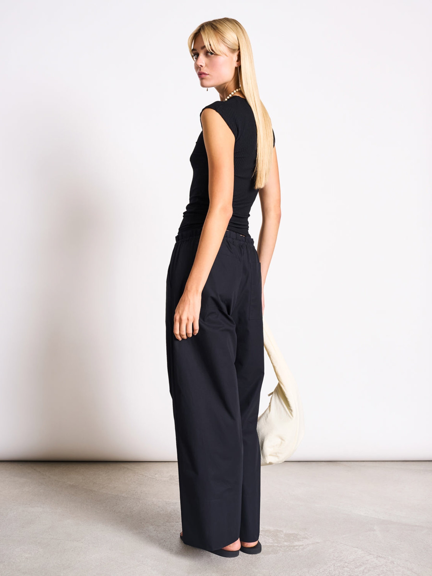 Lyocell Rib T-Shirt Apis black Jan 'n June