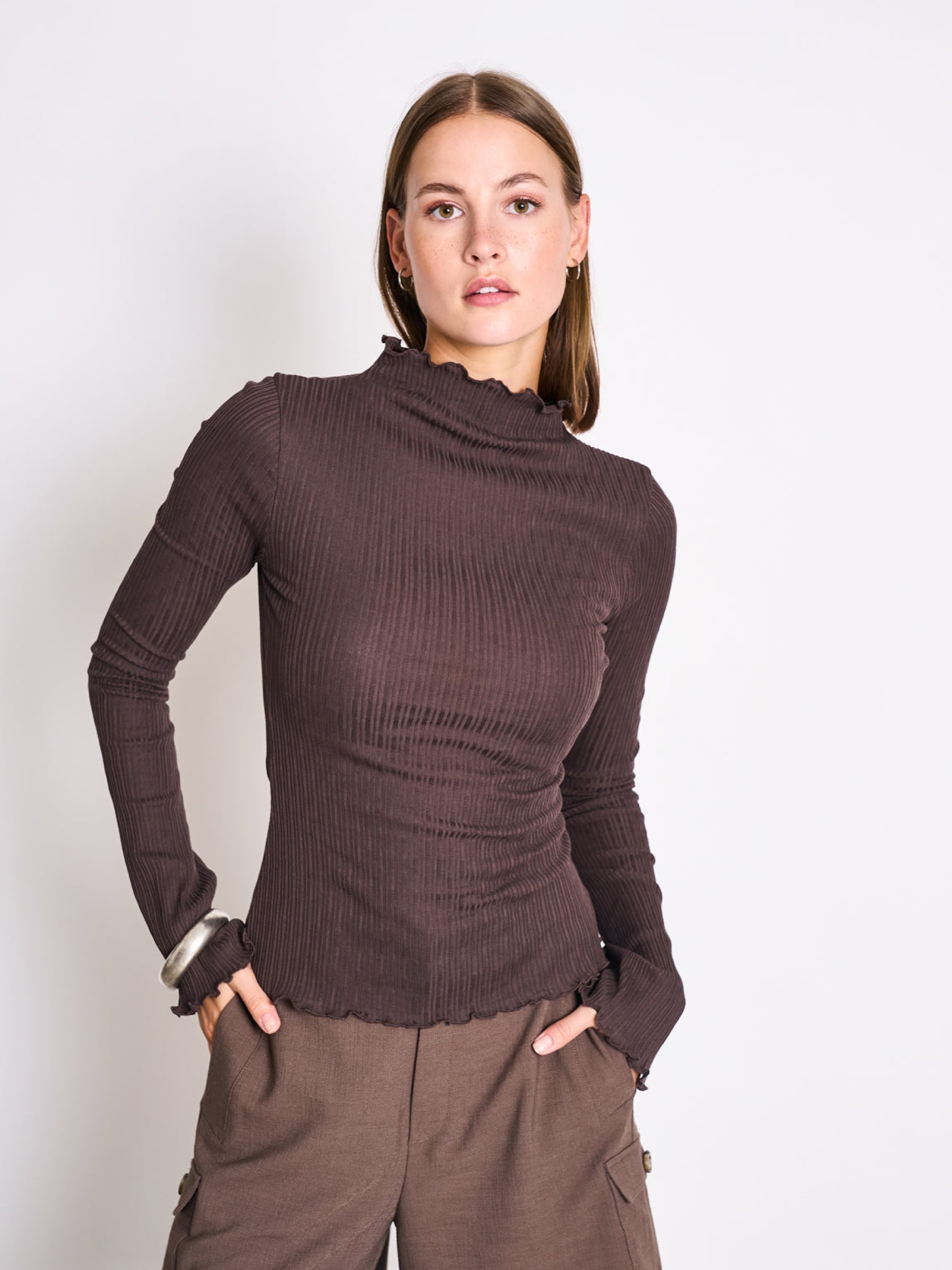 Raised Collar Longsleeve Canna mud Jan 'n June