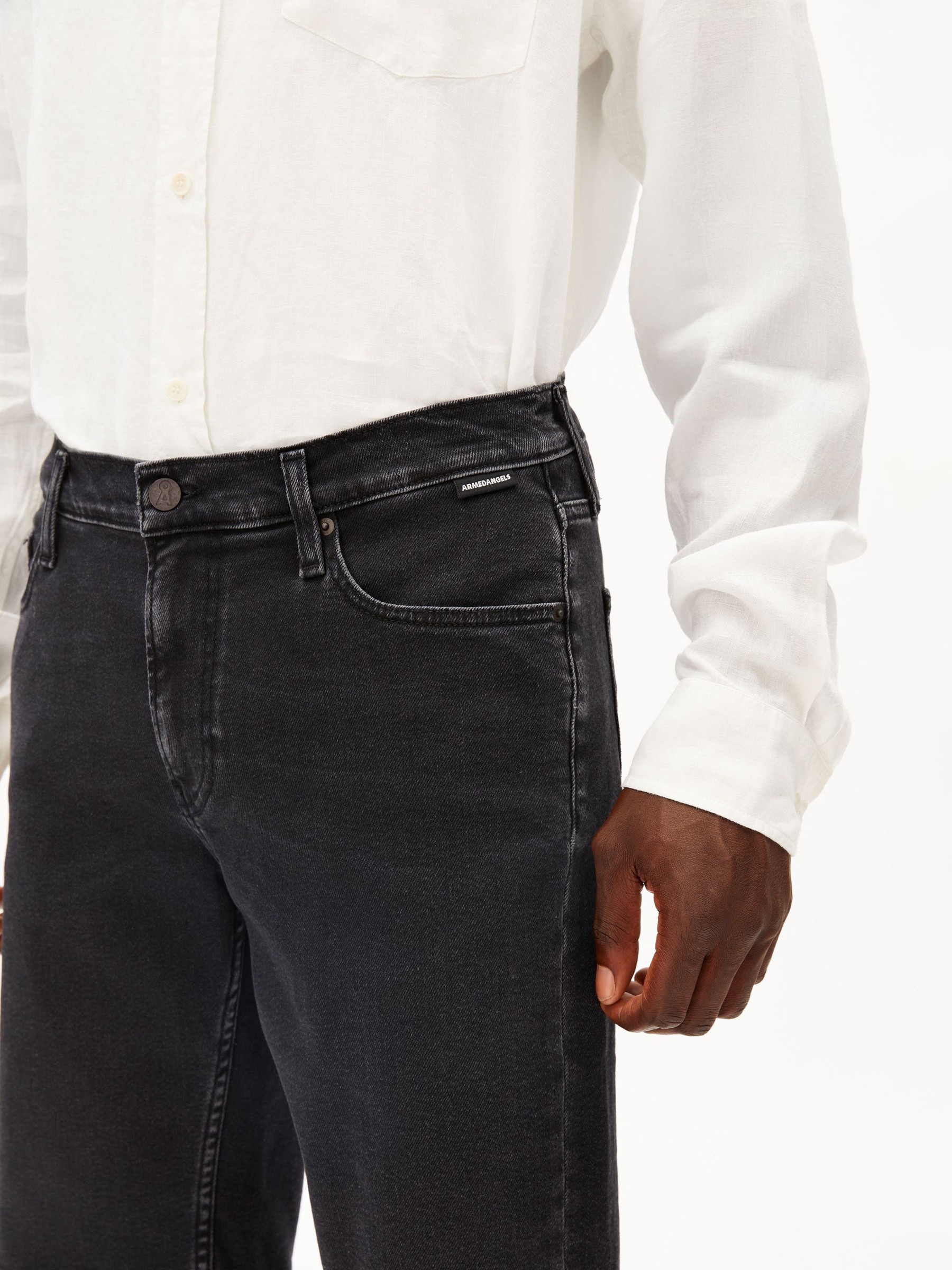 Shorts Naail Hemp black washed authentic Armedangels