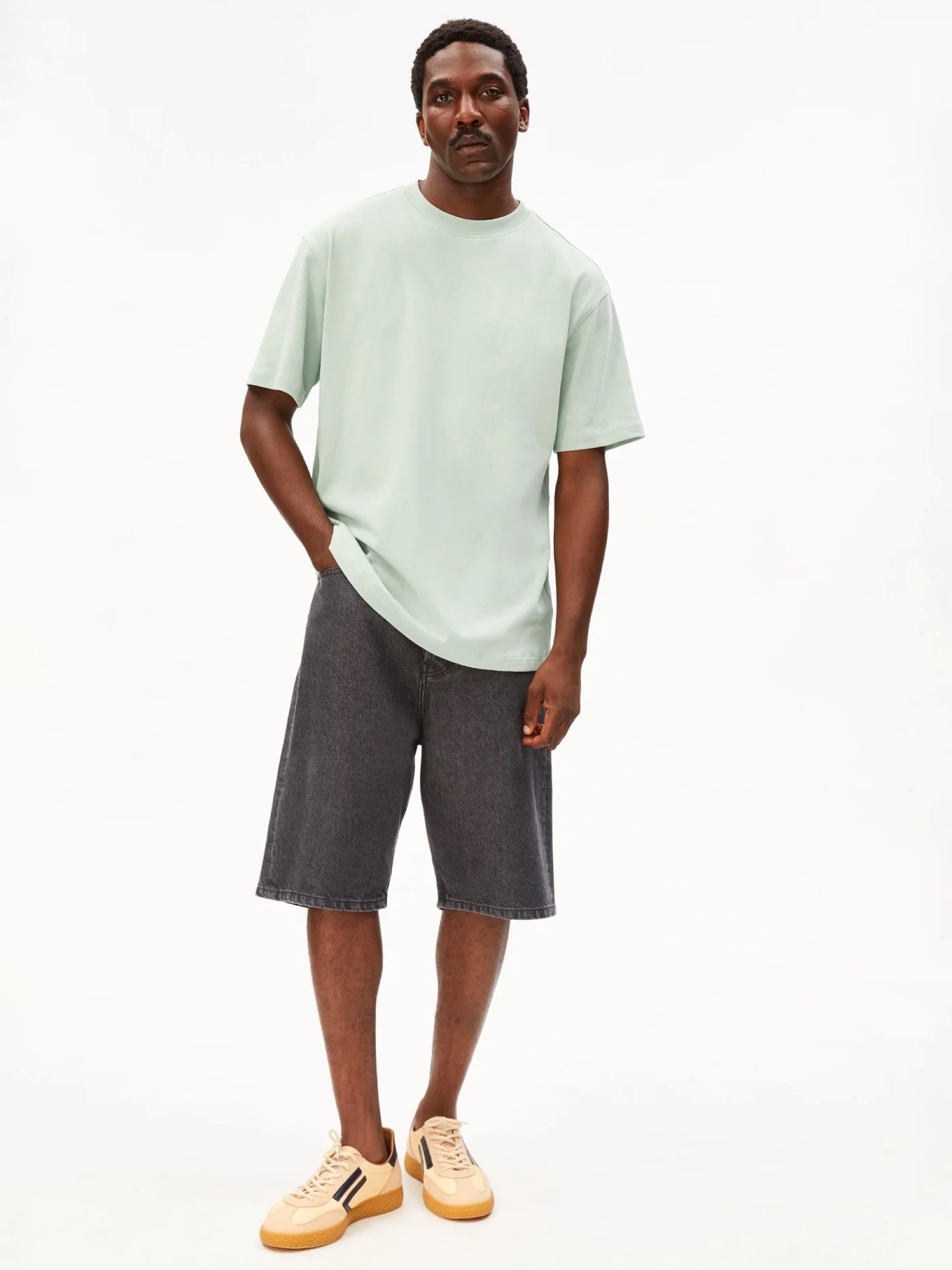 Maarkos Heavy Weight T-Shirt foam Armedangels