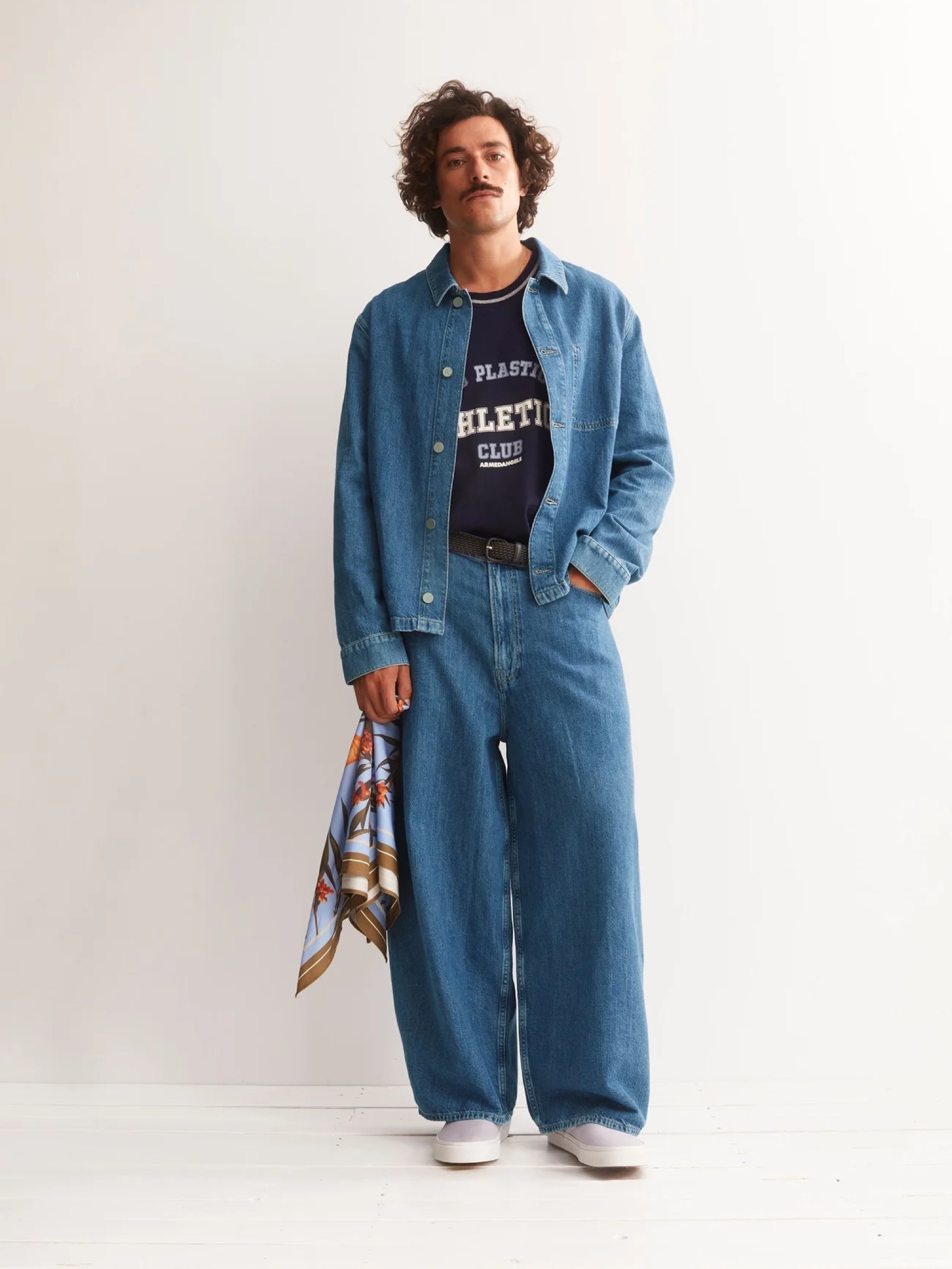 Jeanshose Kaavo Linen Blend Baggy Denim Pant sea salt Armedangels