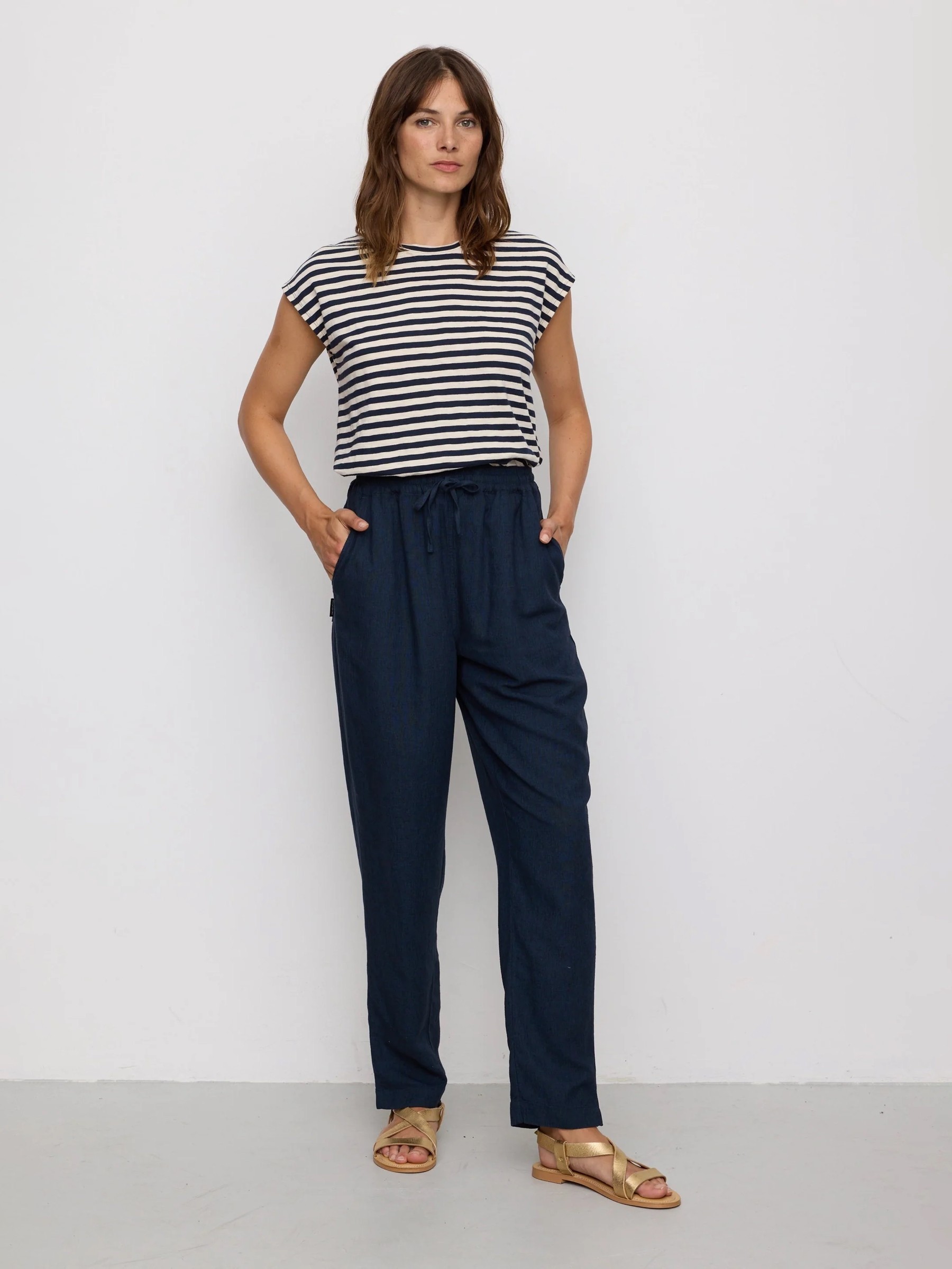 Hose Moonflower navy Recolution