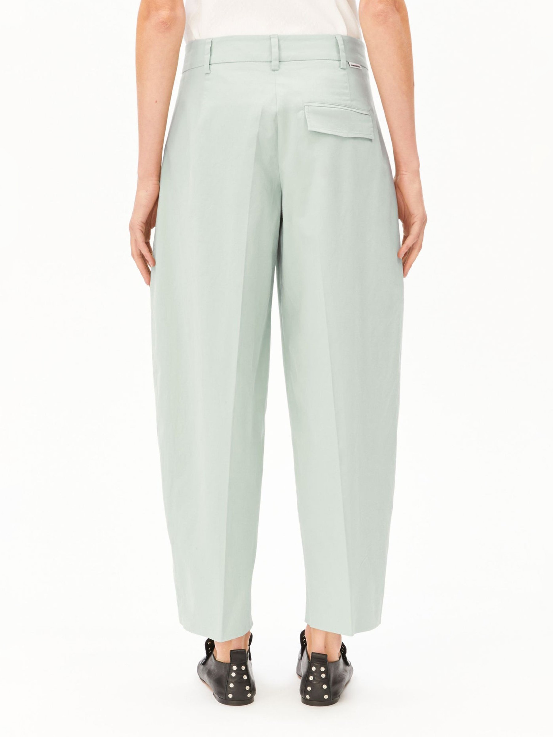 Hose Barrel Leg Twill Pant foam Armedangels