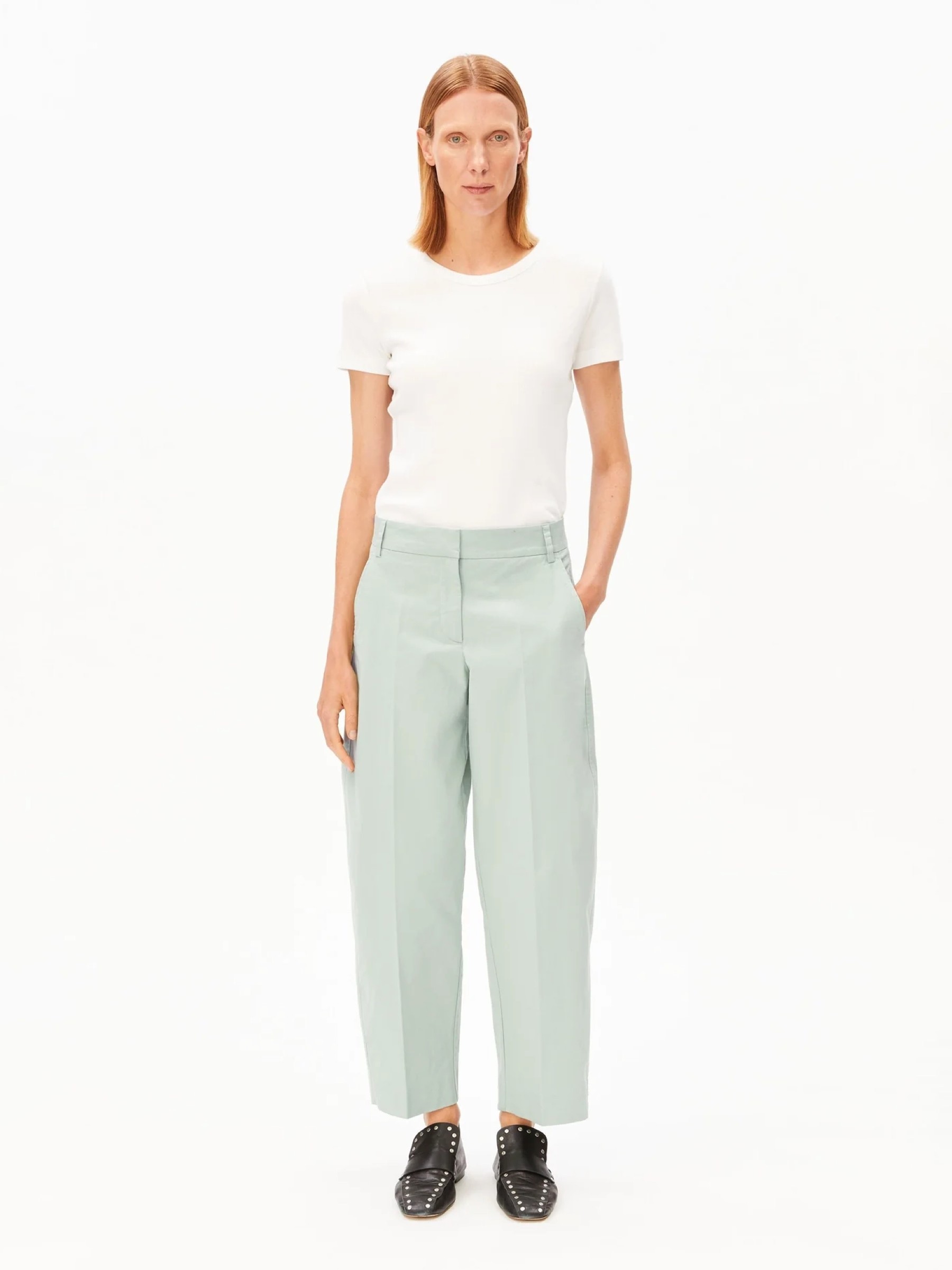 Hose Barrel Leg Twill Pant foam Armedangels