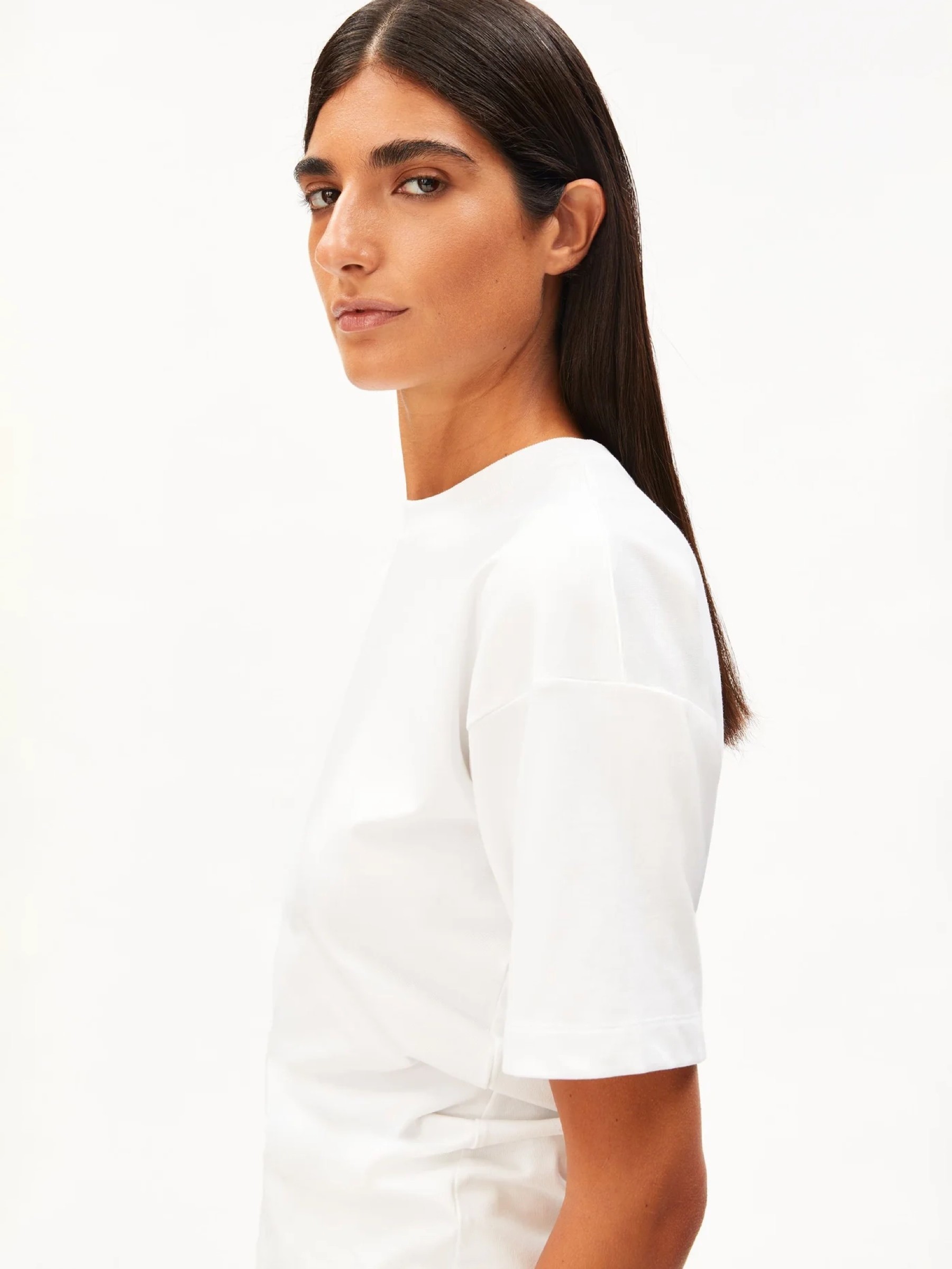 Slouched Waist T-Shirt white Armedangels