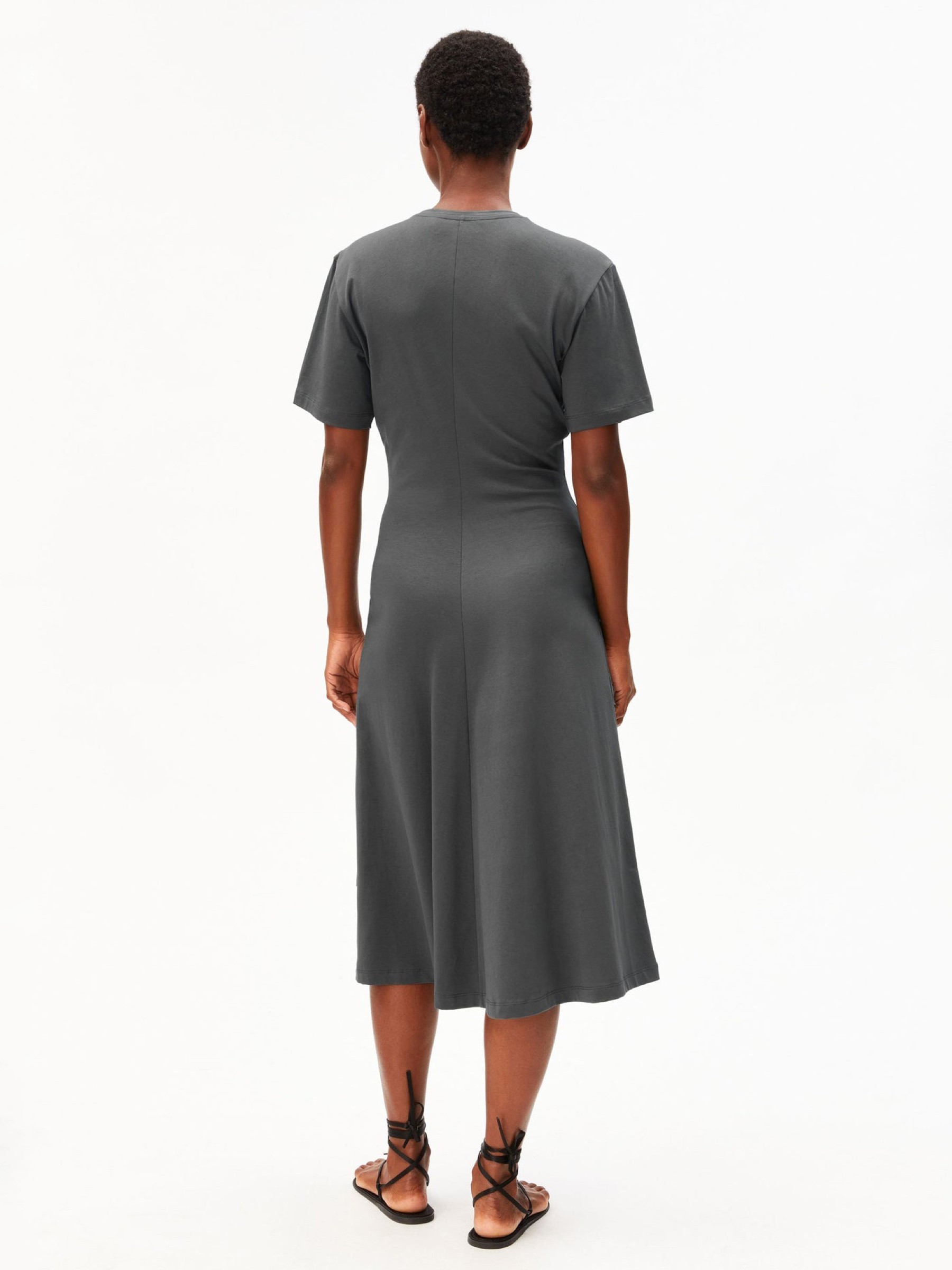Kleid Short Sleeve Jersey Midi Dress space steel Armedangels