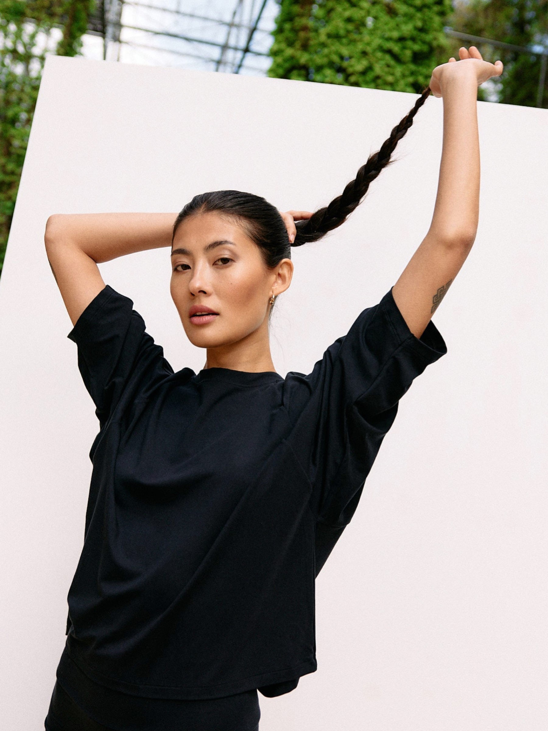 T-Shirt Neo Classic Effortless Top black intense Moya Kala