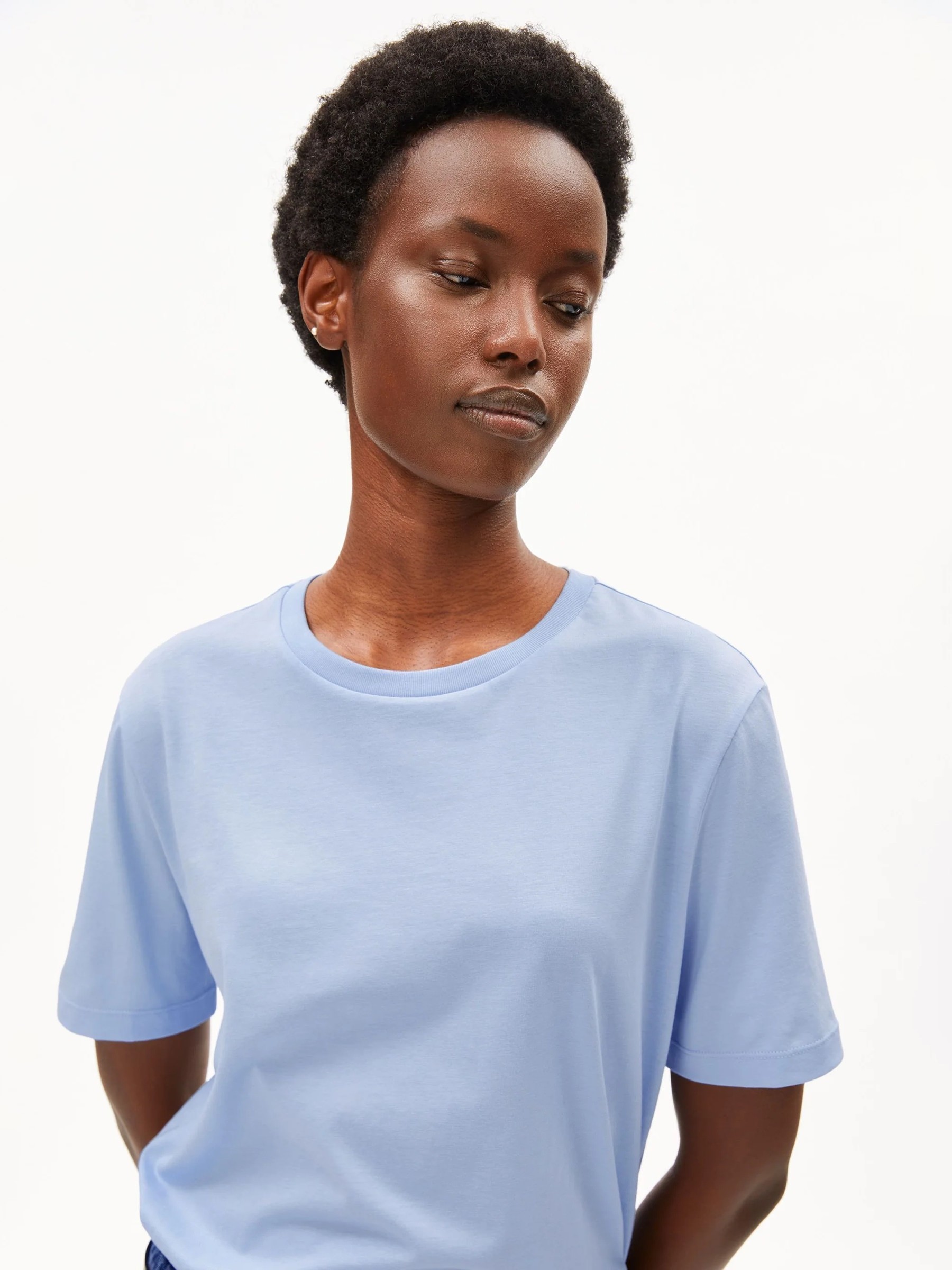 T-Shirt Lualaa soft blue Armedangels