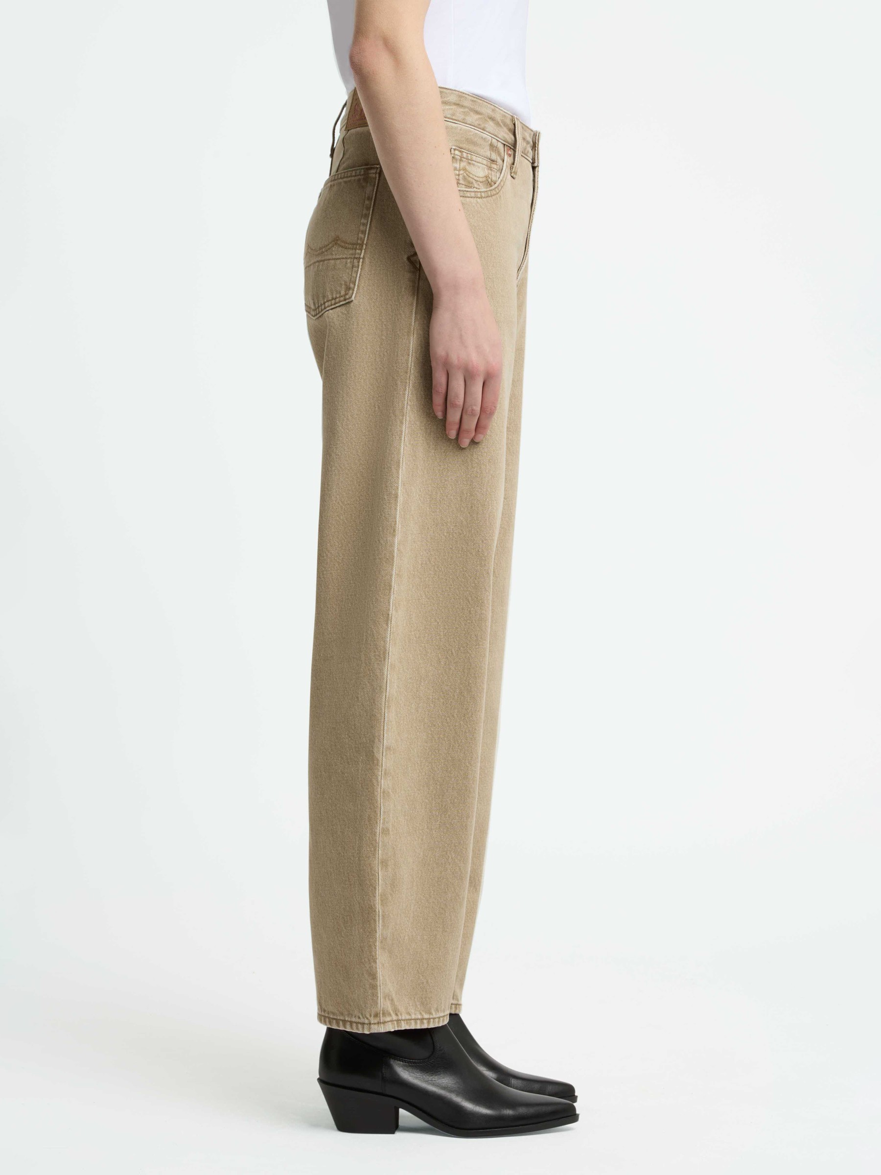 Jeanshose Leila dark beige Kings of Indigo – K.O.I.