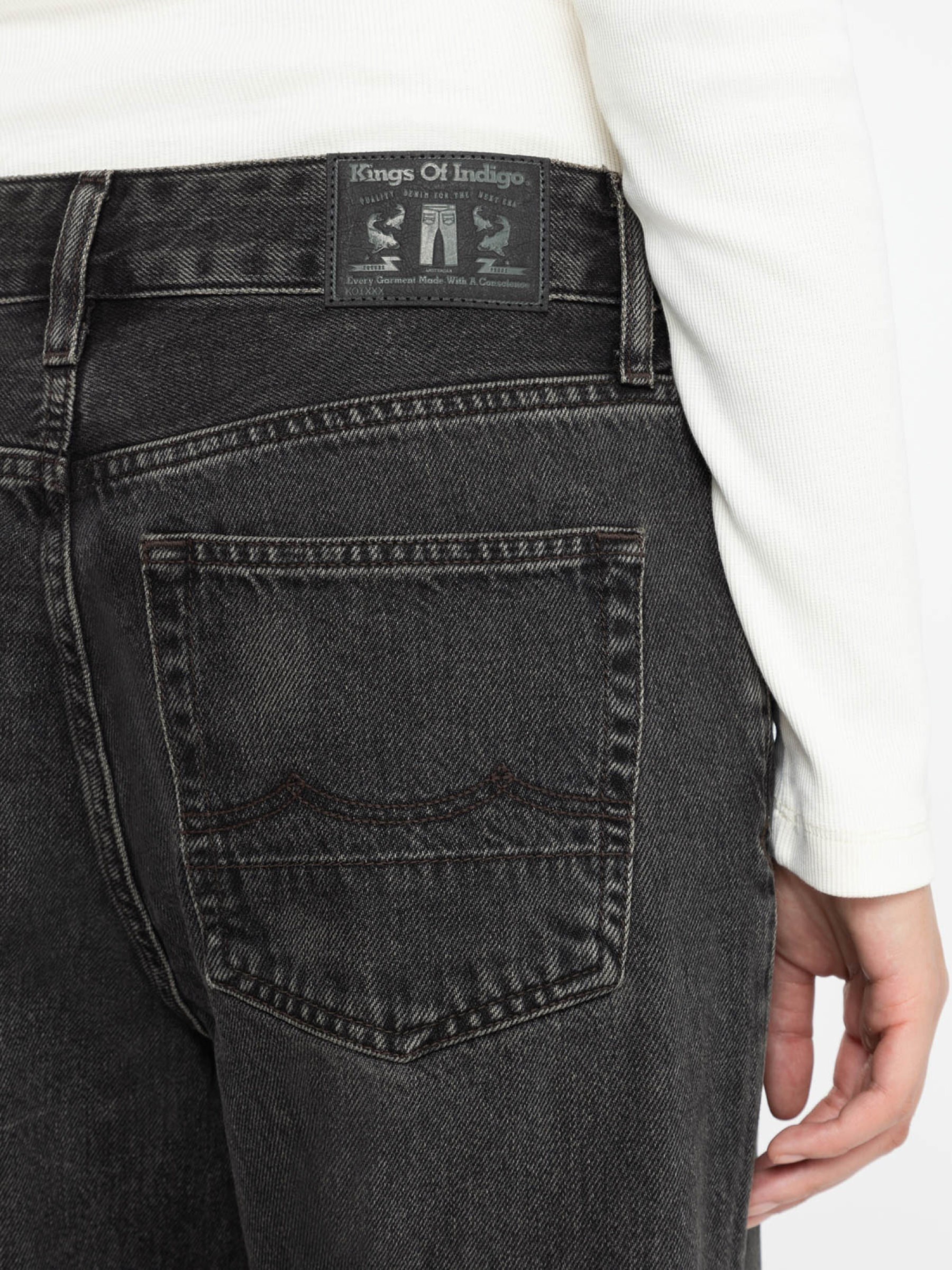 Jeanshose Joan Jeans vilma brown black worn Kings of Indigo – K.O.I.