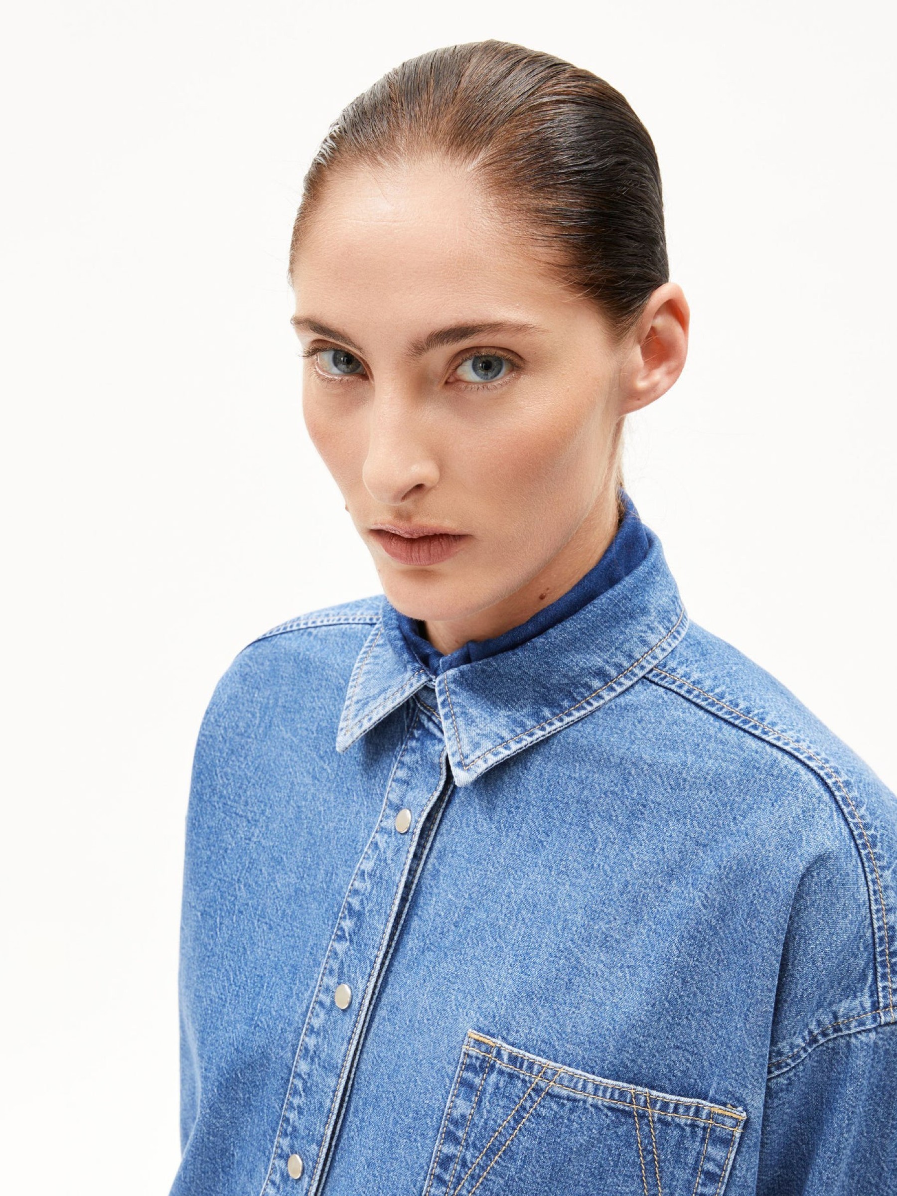 Bluse Nalaani Denim Blouse sea foam Armedangels