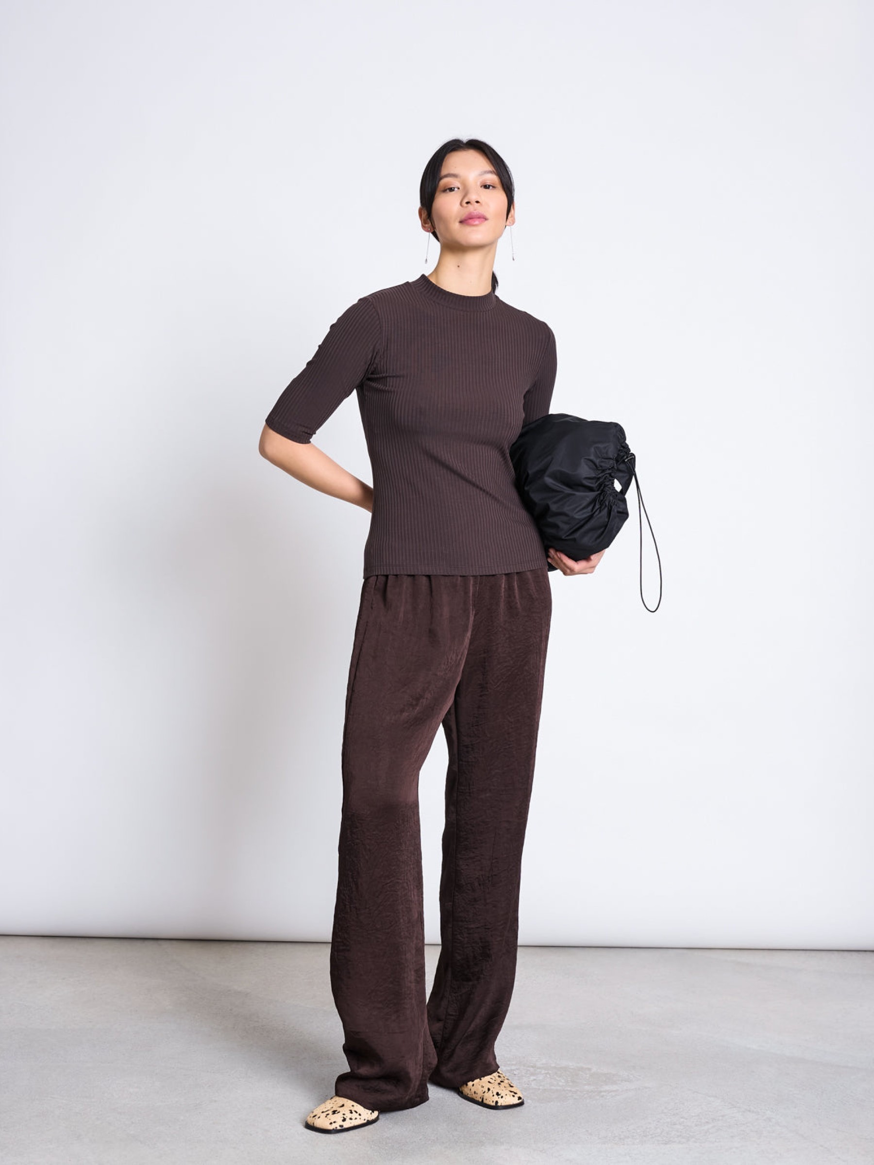 T-Shirt Nina Rib mud Jan 'n June