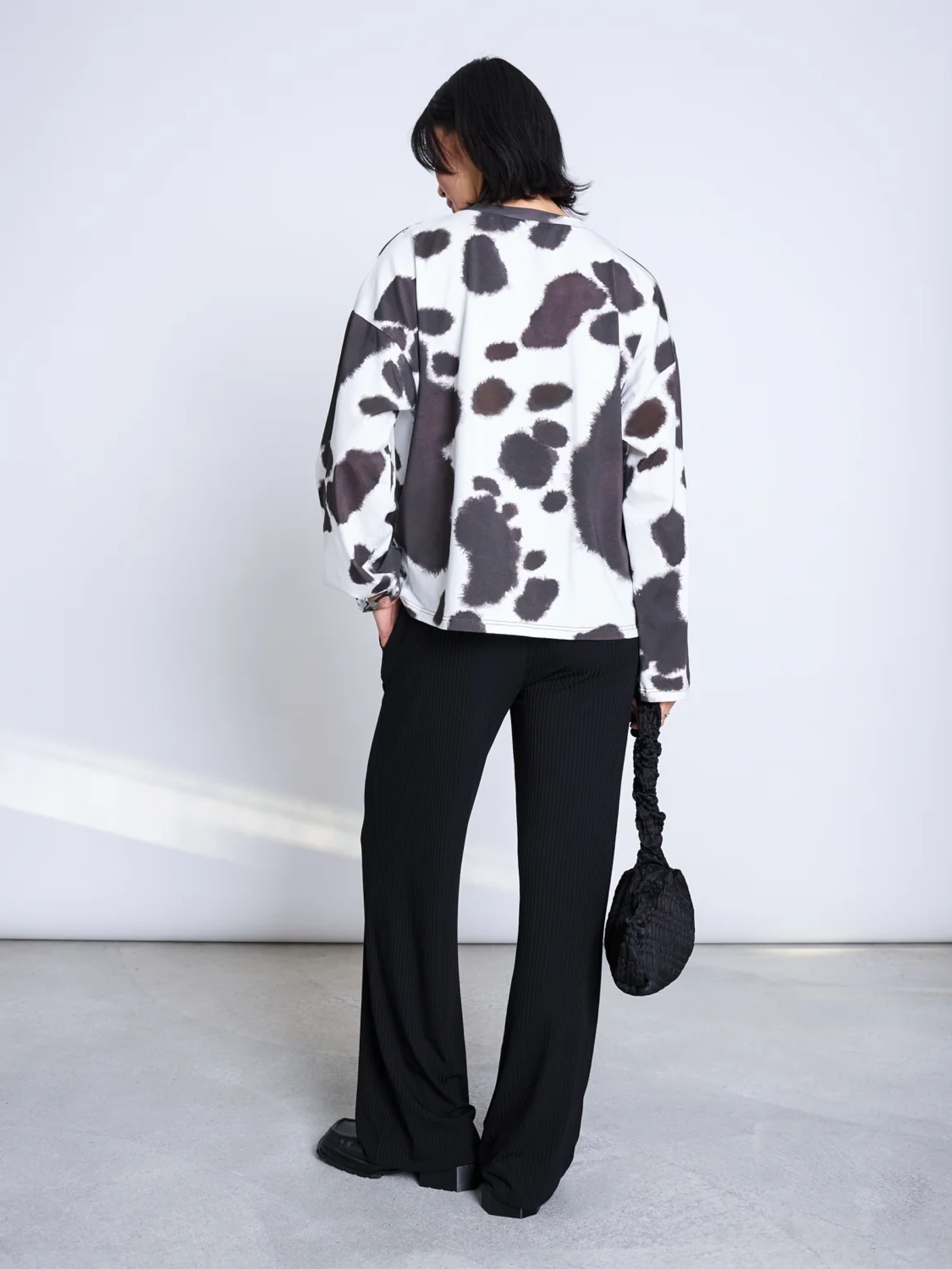 Printed Oversized Longsleeve Camia cow print Jan 'n June