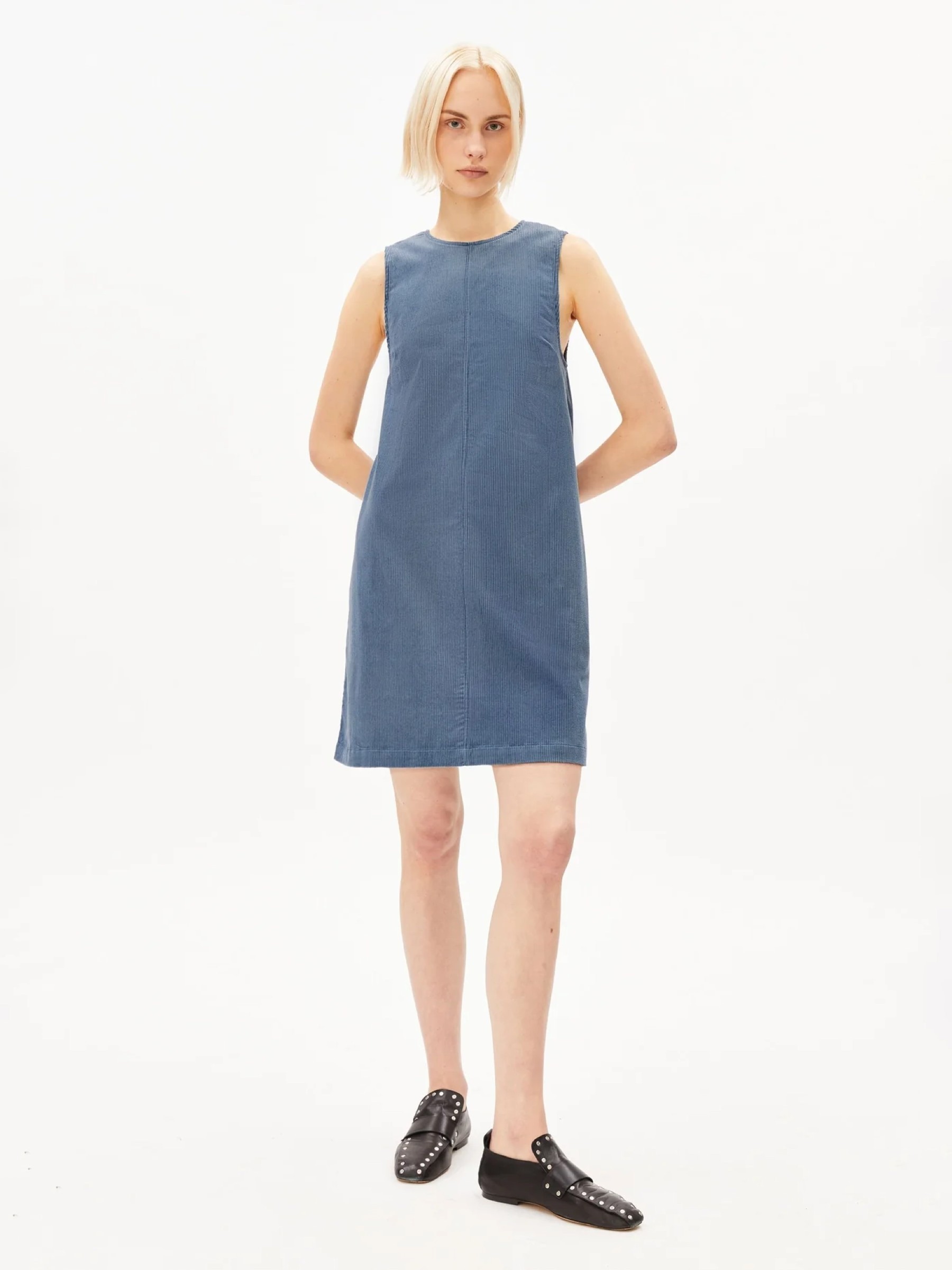 Kleid Cord Mini Dress dusty moon Armedangels