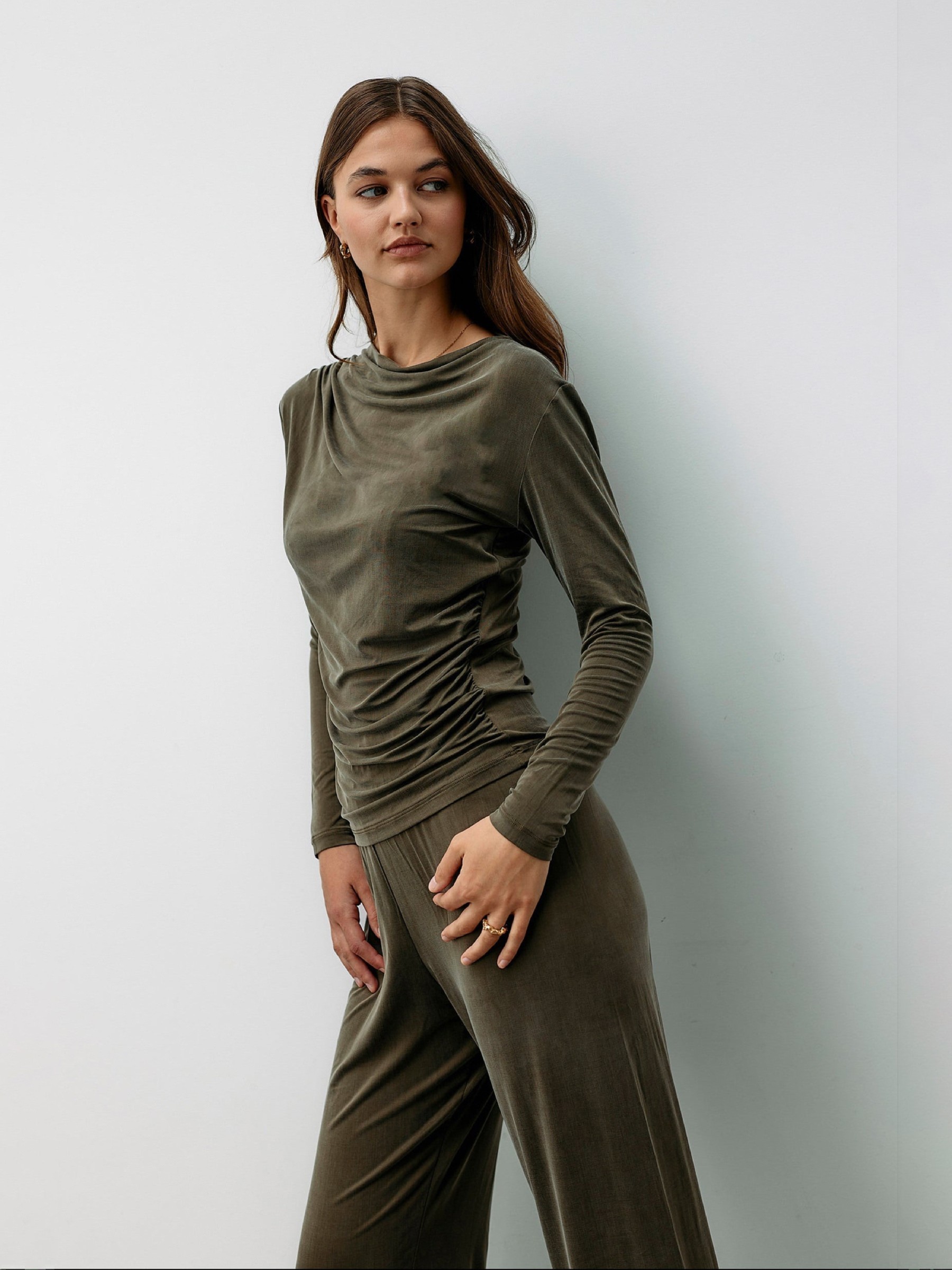 Longsleeve Cupro Draped Long Sleeve dusty olive Moya Kala