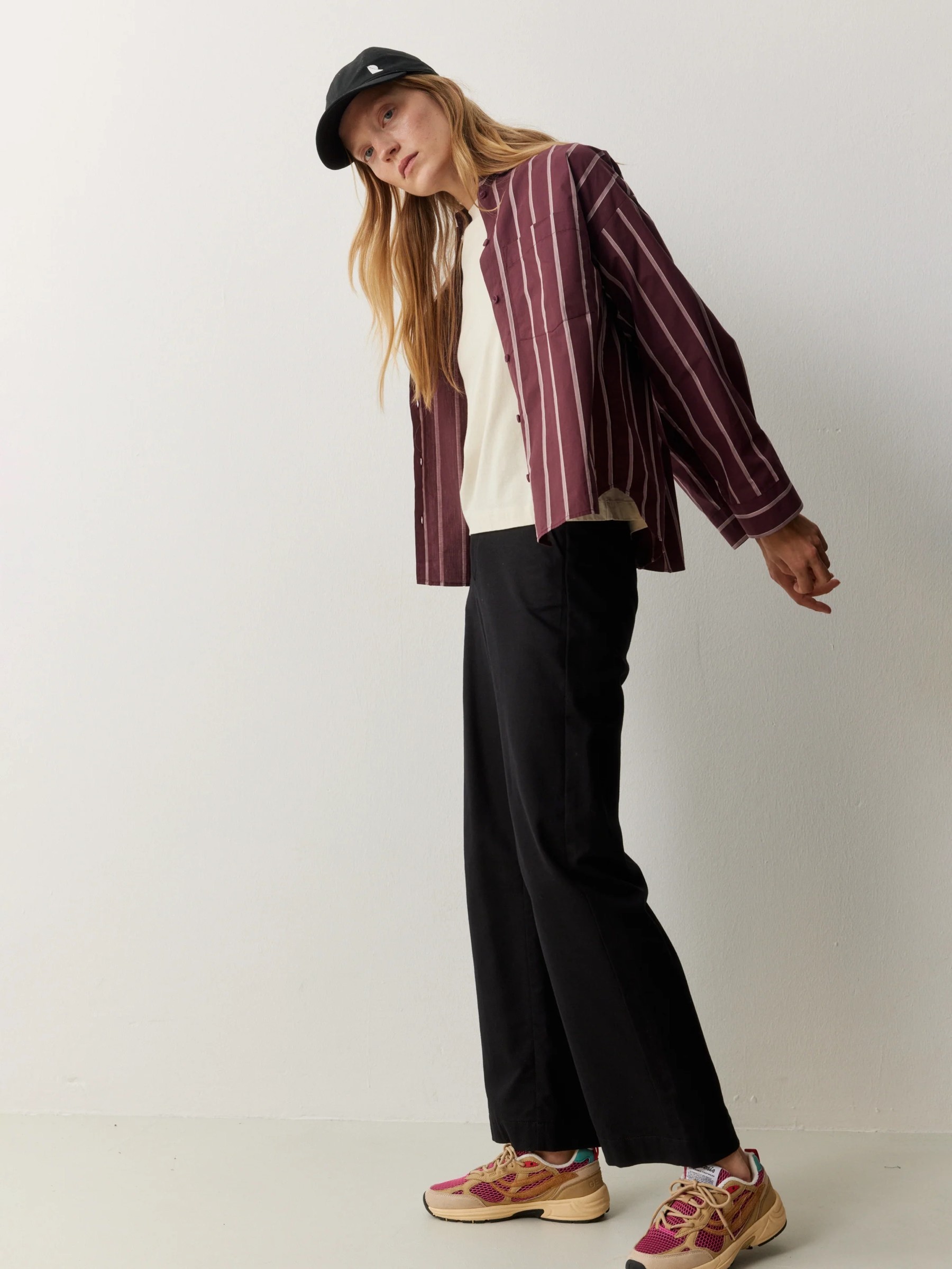 Hose Ligularia black Recolution
