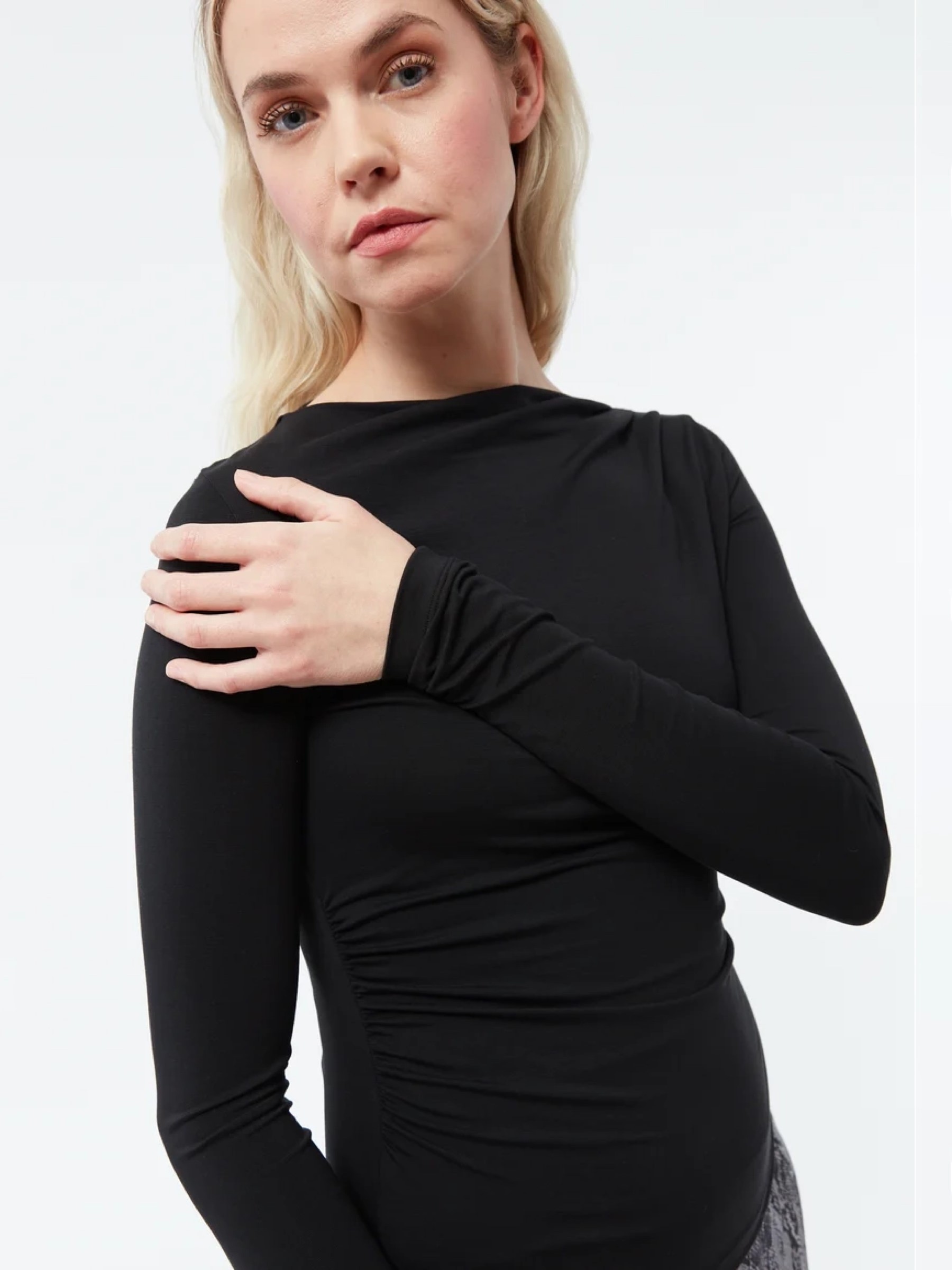 Longsleeve Ronja black Givn Berlin