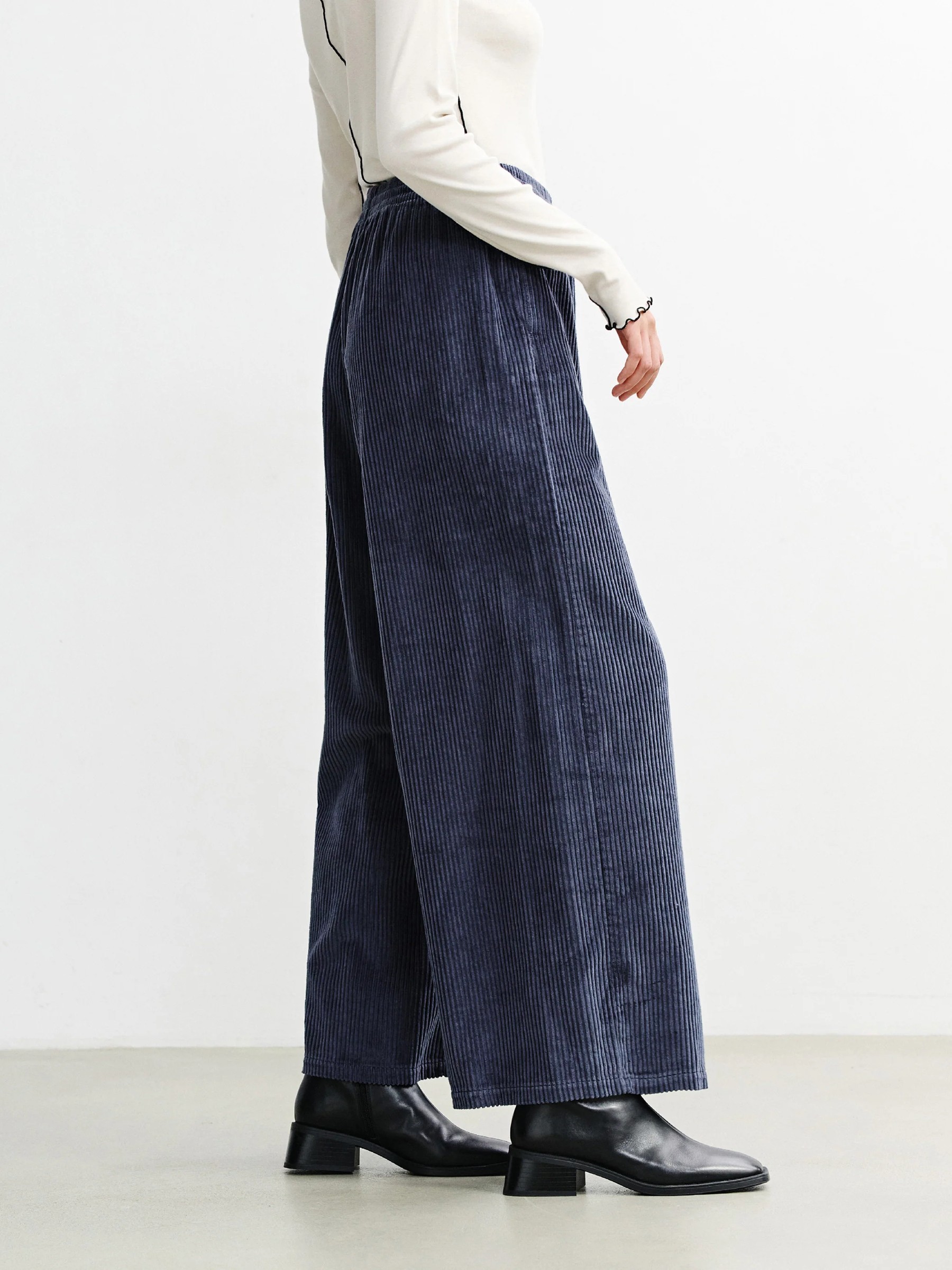 Hose Cord Flared Pant ash blue Rotholz