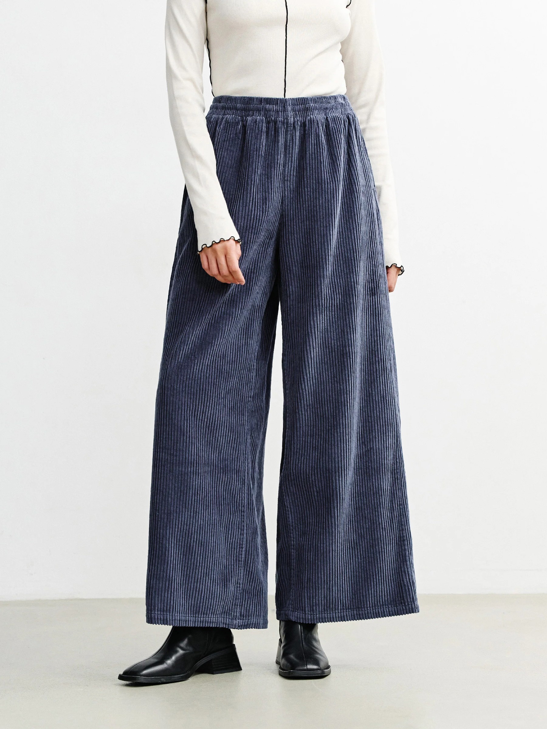 Hose Cord Flared Pant ash blue Rotholz