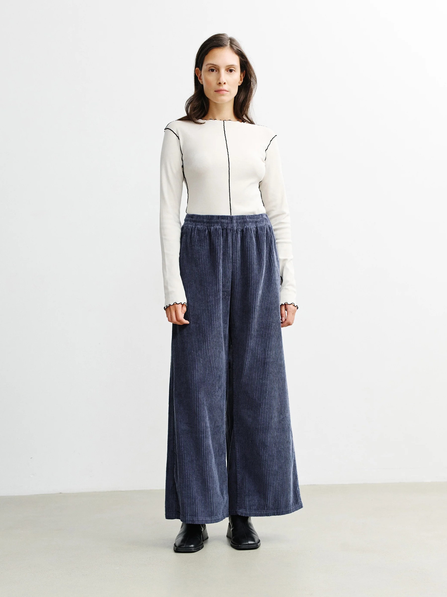 Hose Cord Flared Pant ash blue Rotholz