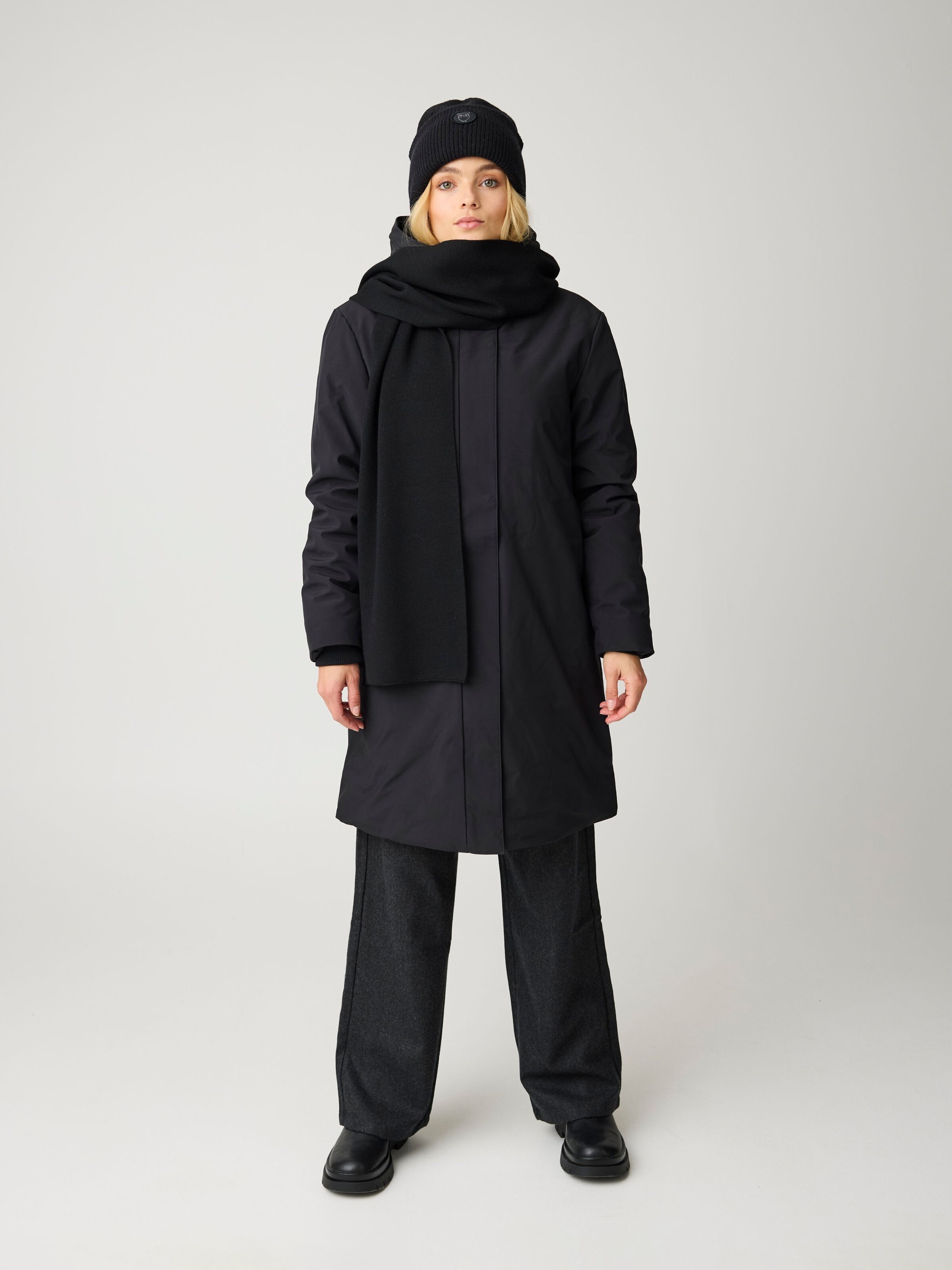 Jacke Climate Shell Jacket Women black jet Knowledge Cotton Apparel