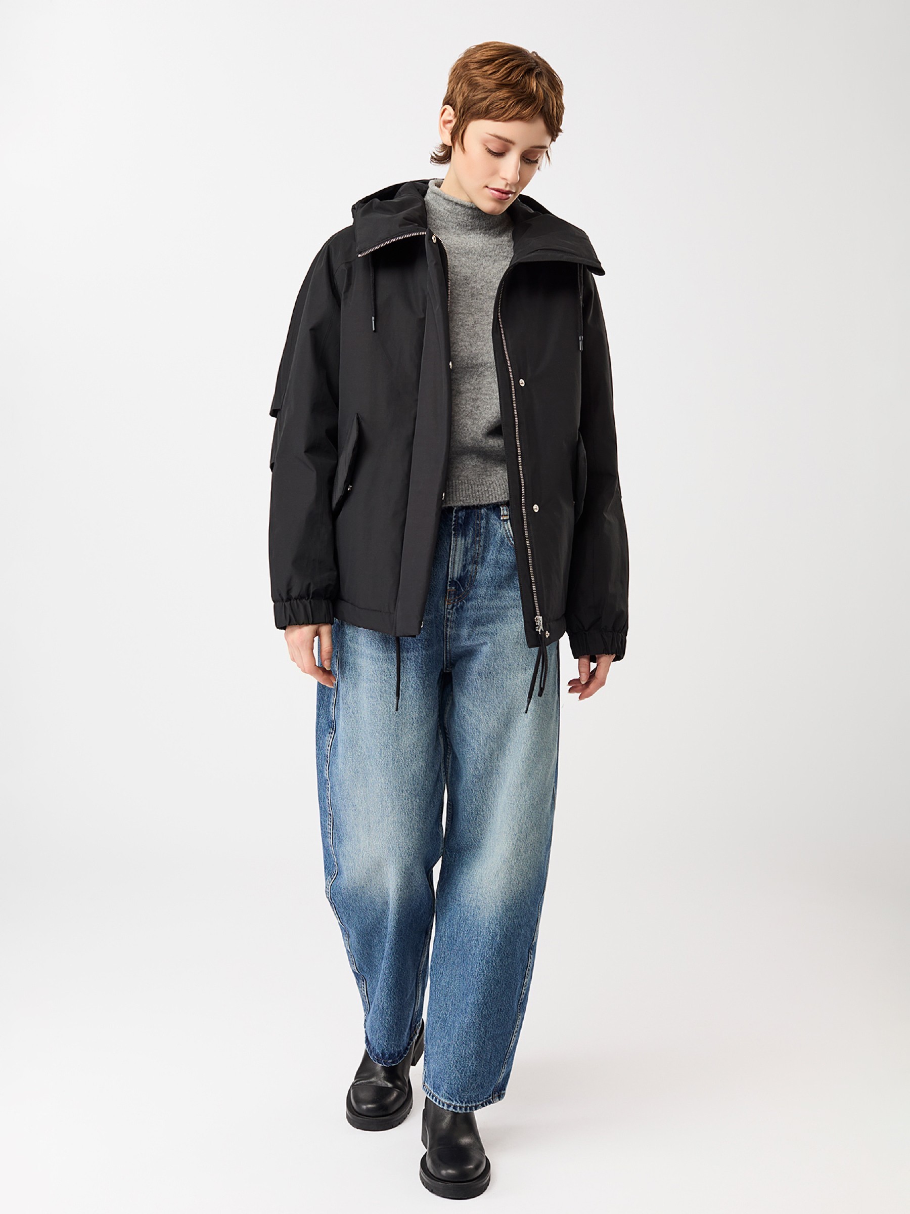 Jacke Wattierter Kurzparka in lockerem Volumen black LangerChen