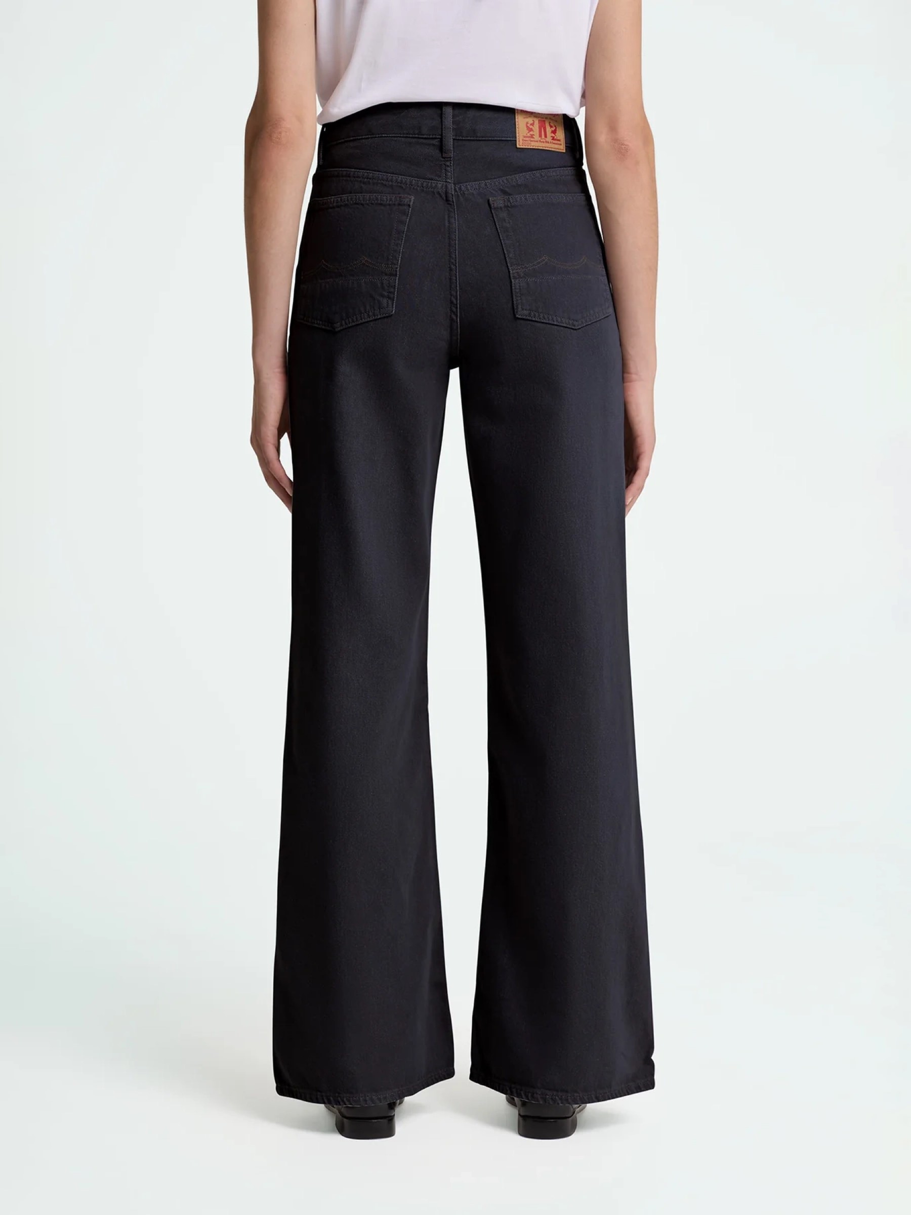 Jeanshose Jane holo black used Kings of Indigo – K.O.I.