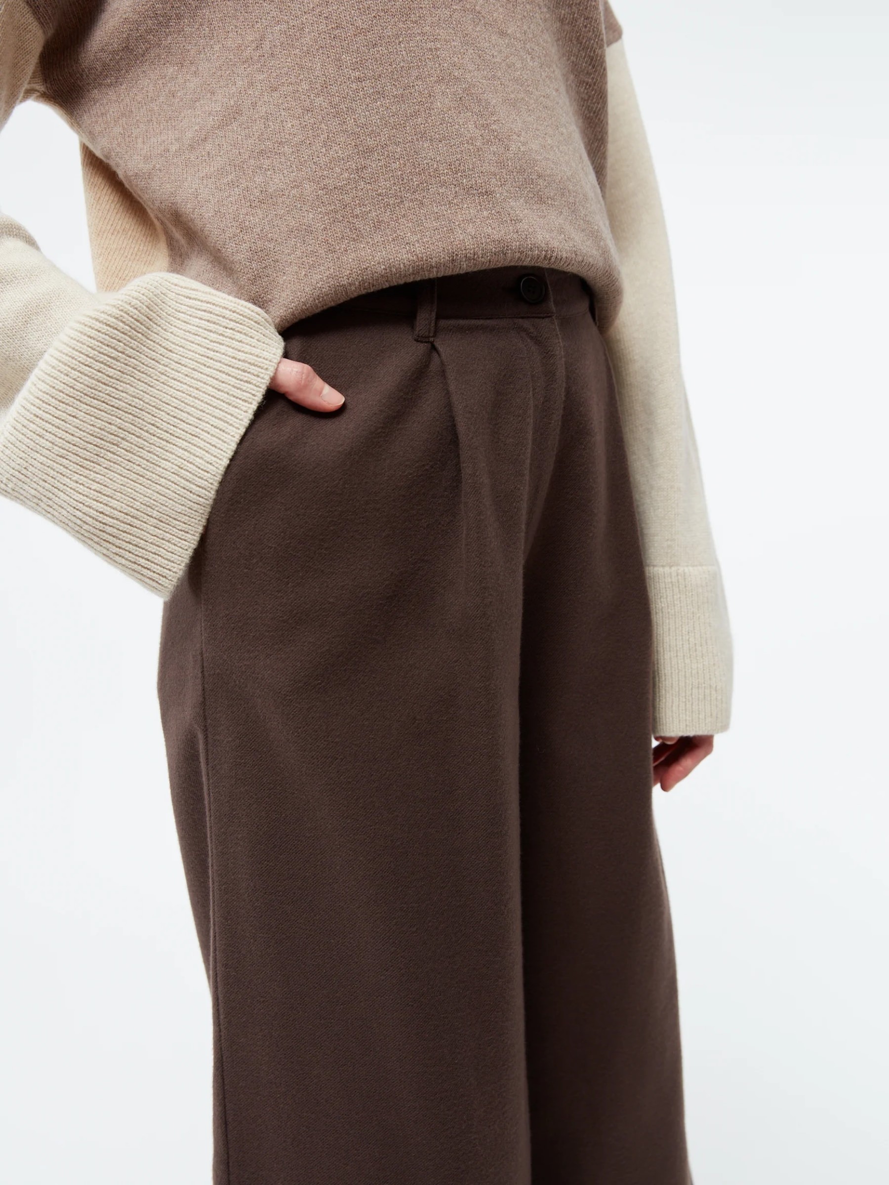 Hose Tamara brown Givn Berlin