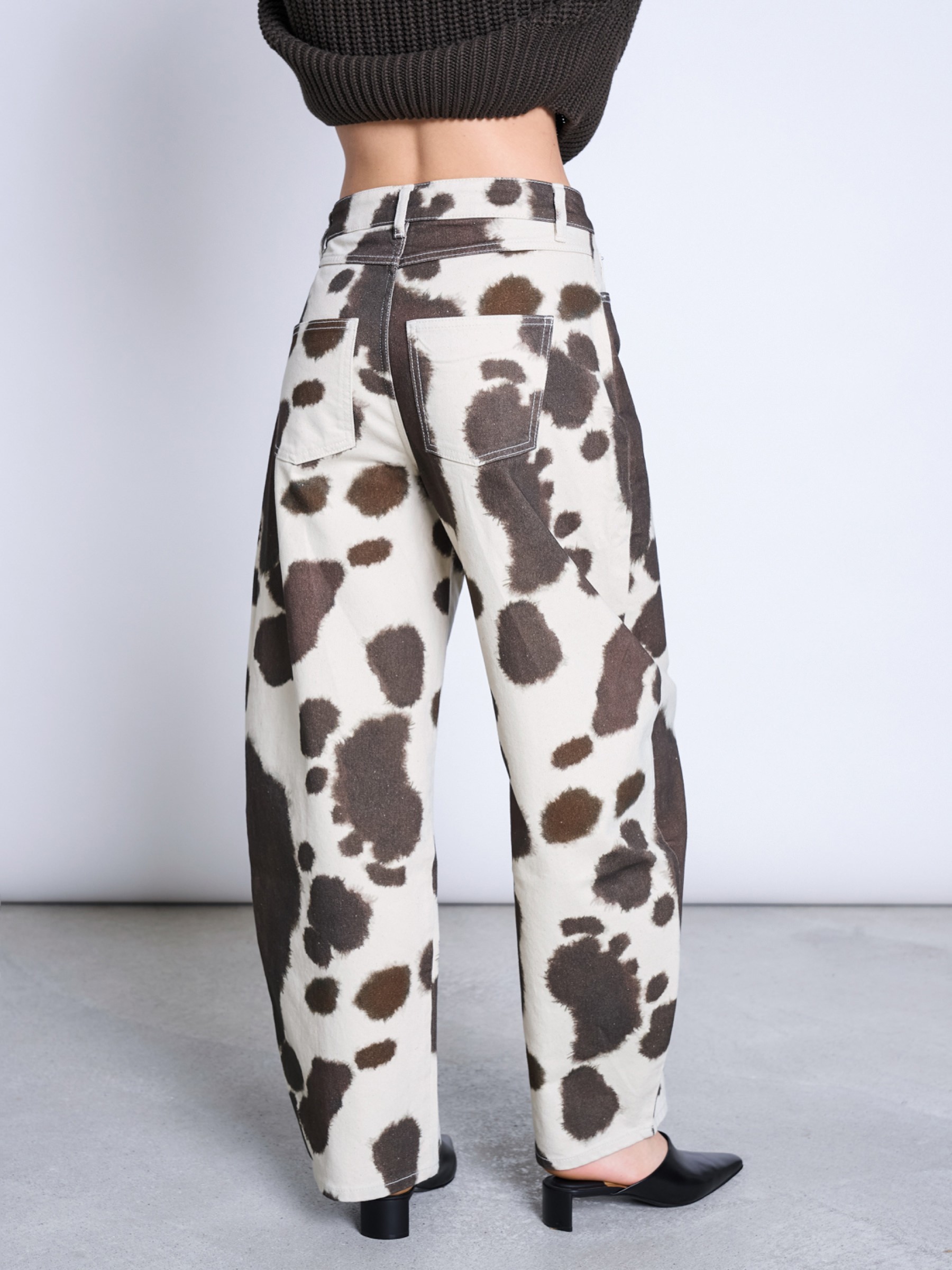 Hose Printed Barrel Leg Denim Jeans Faya cow print Jan 'n June