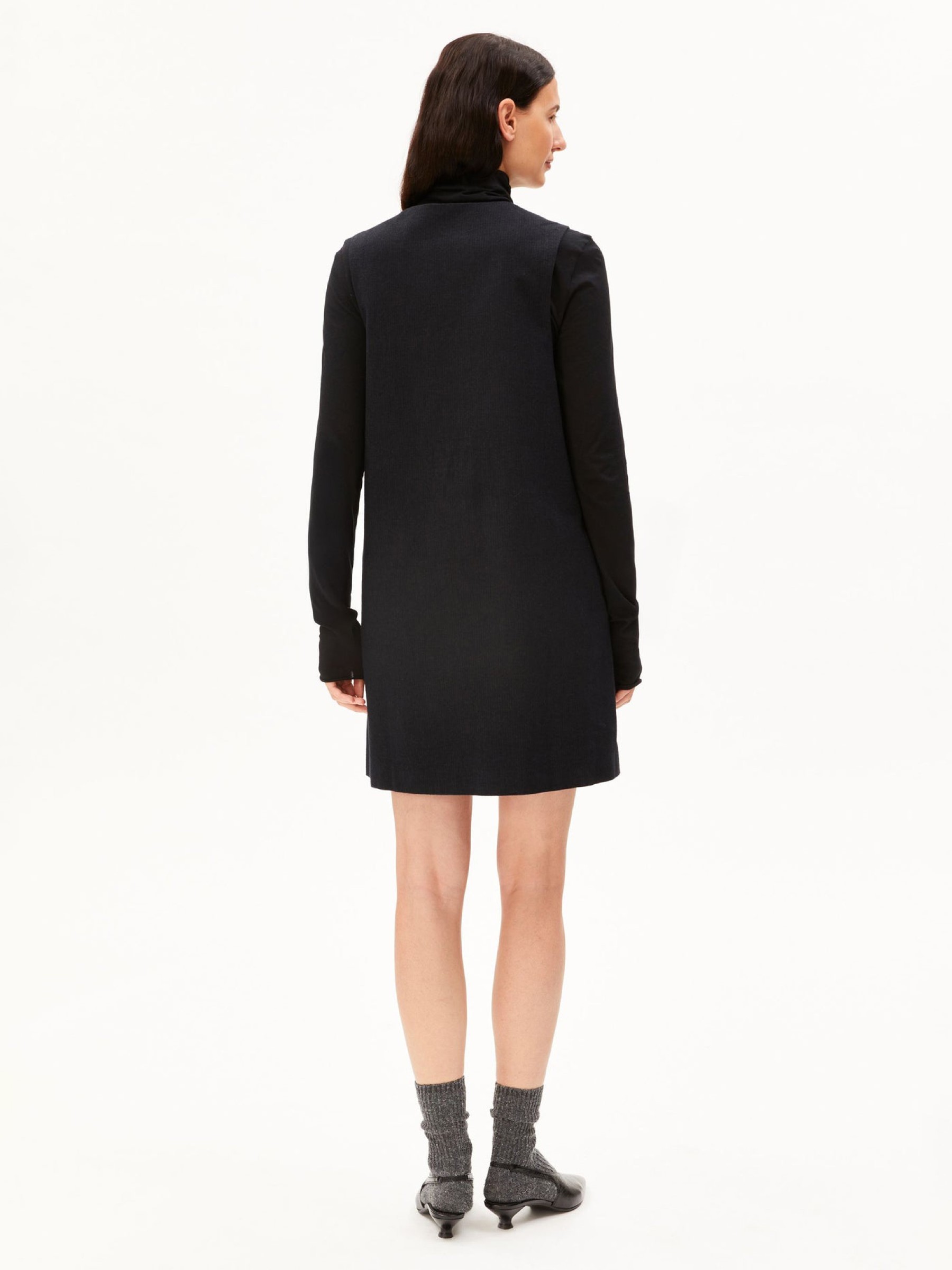 Kleid Herringbone Pinaafo Dress dark steel-black Armedangels