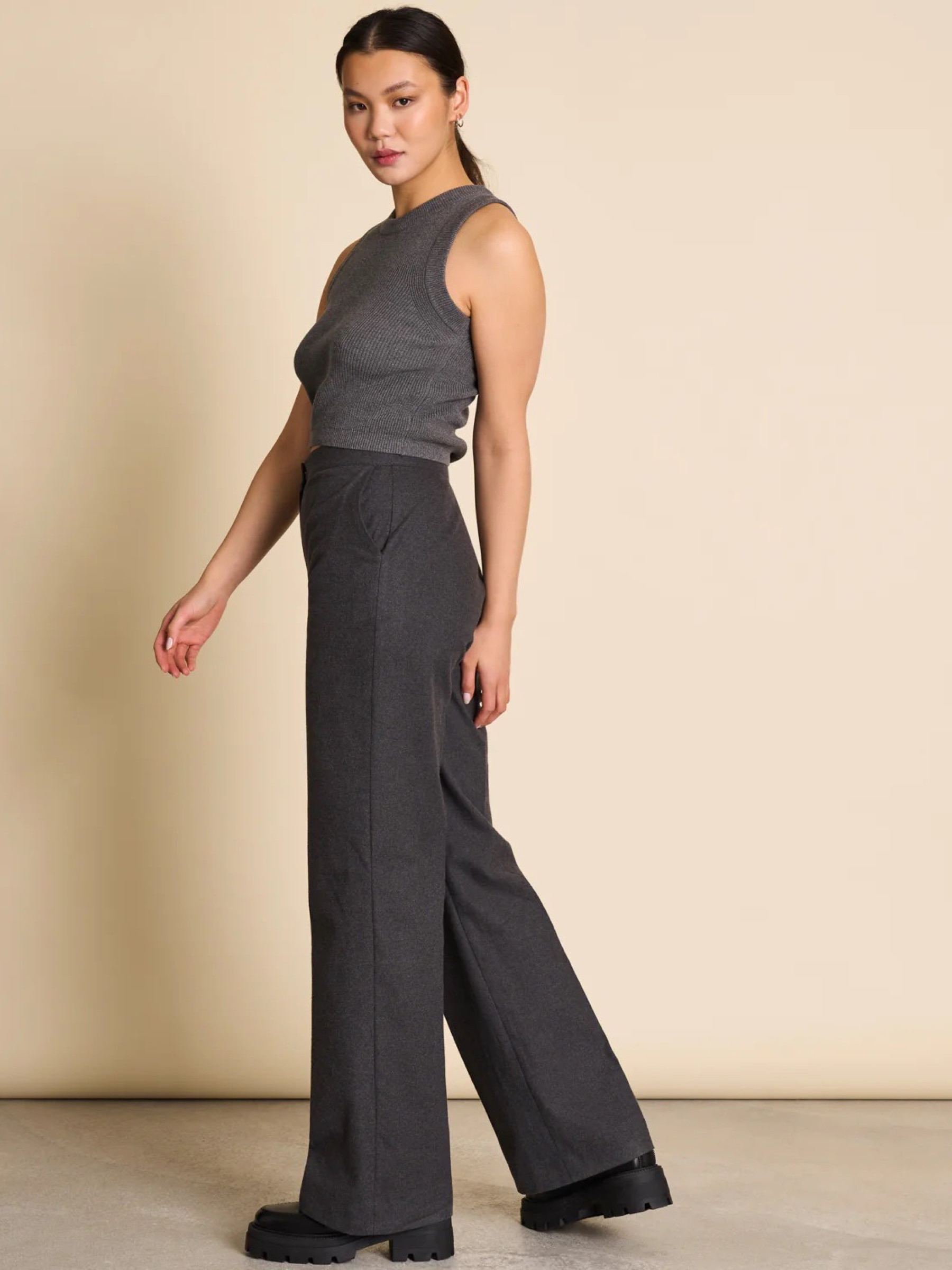 Hose Wide Pants Coralio dark grey Jan 'n June