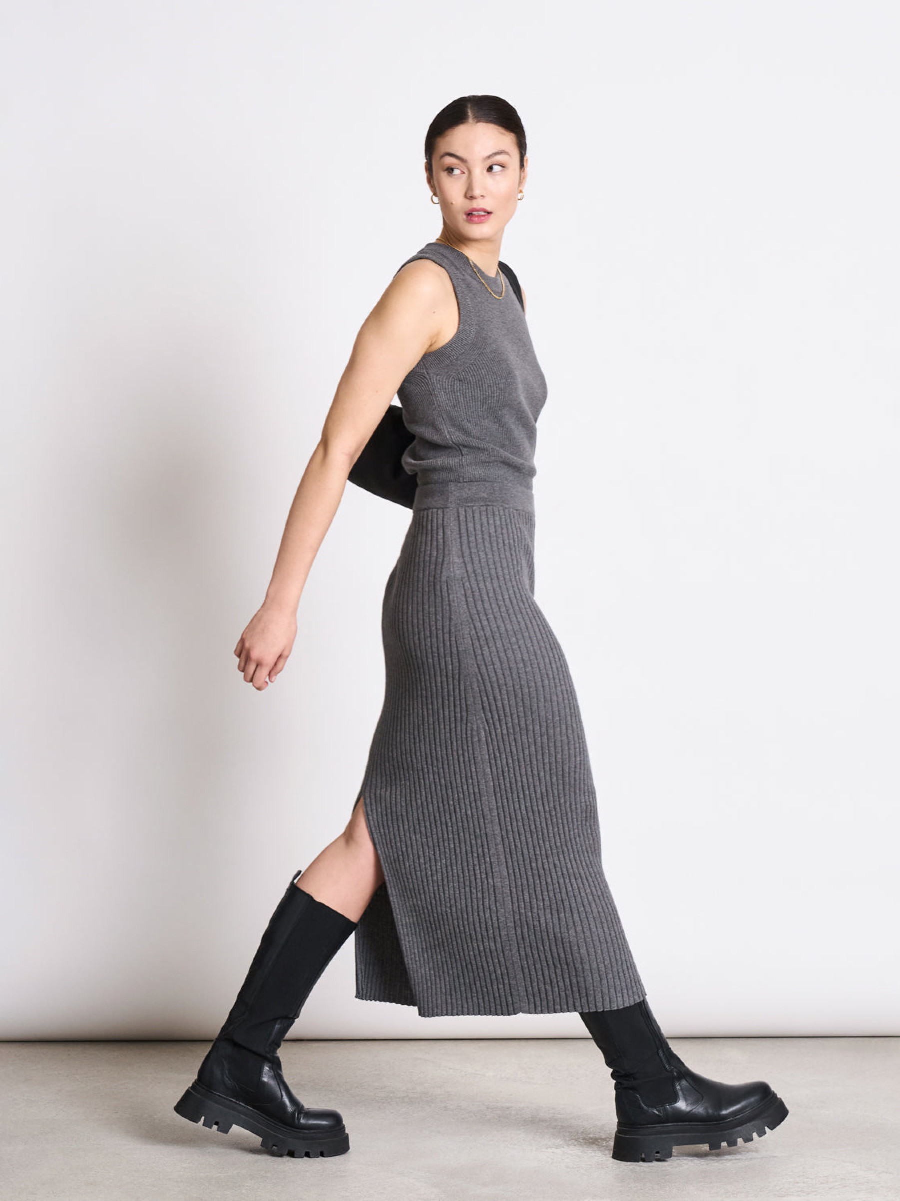 Midi Knit Skirt Ebba dark grey Jan 'n June