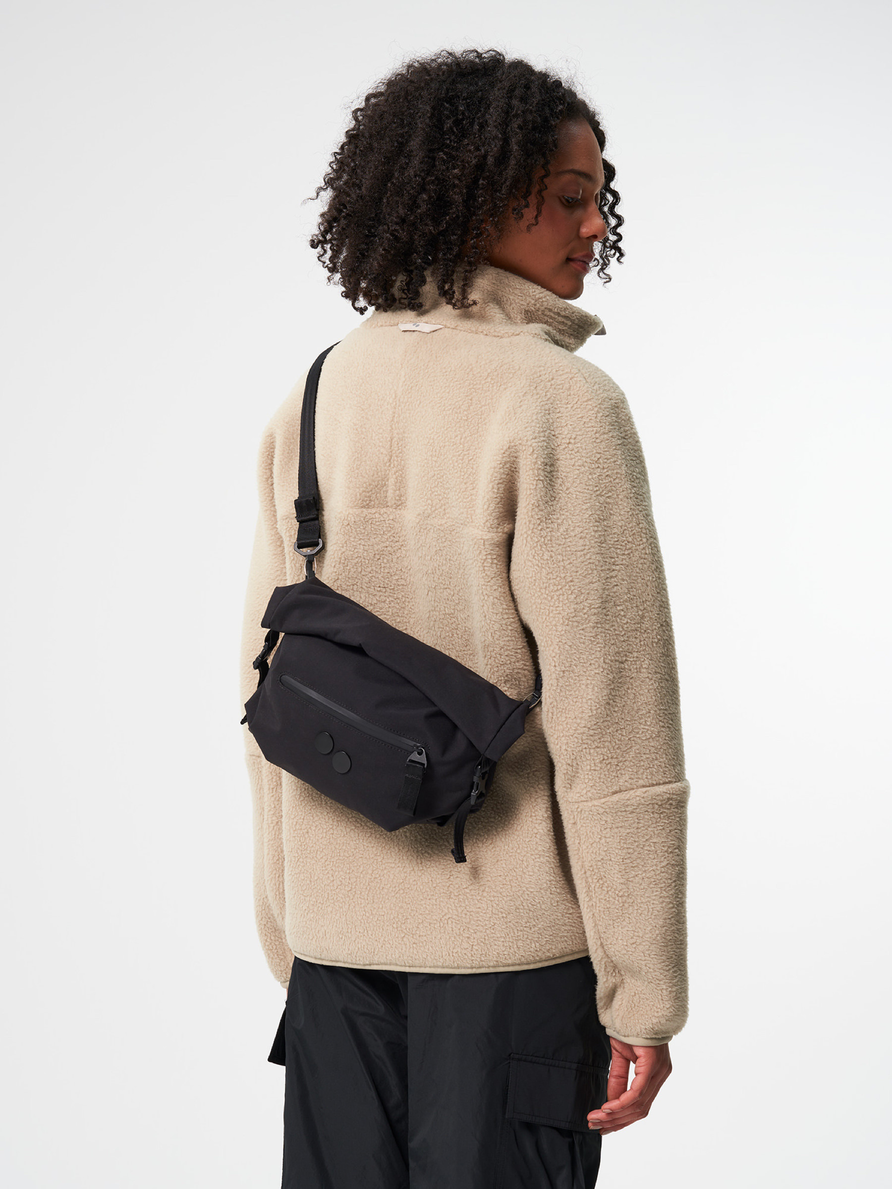 Tasche Aksel solid black pinqponq