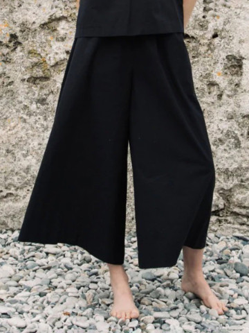 Hose Mazu black Beaumont Organic