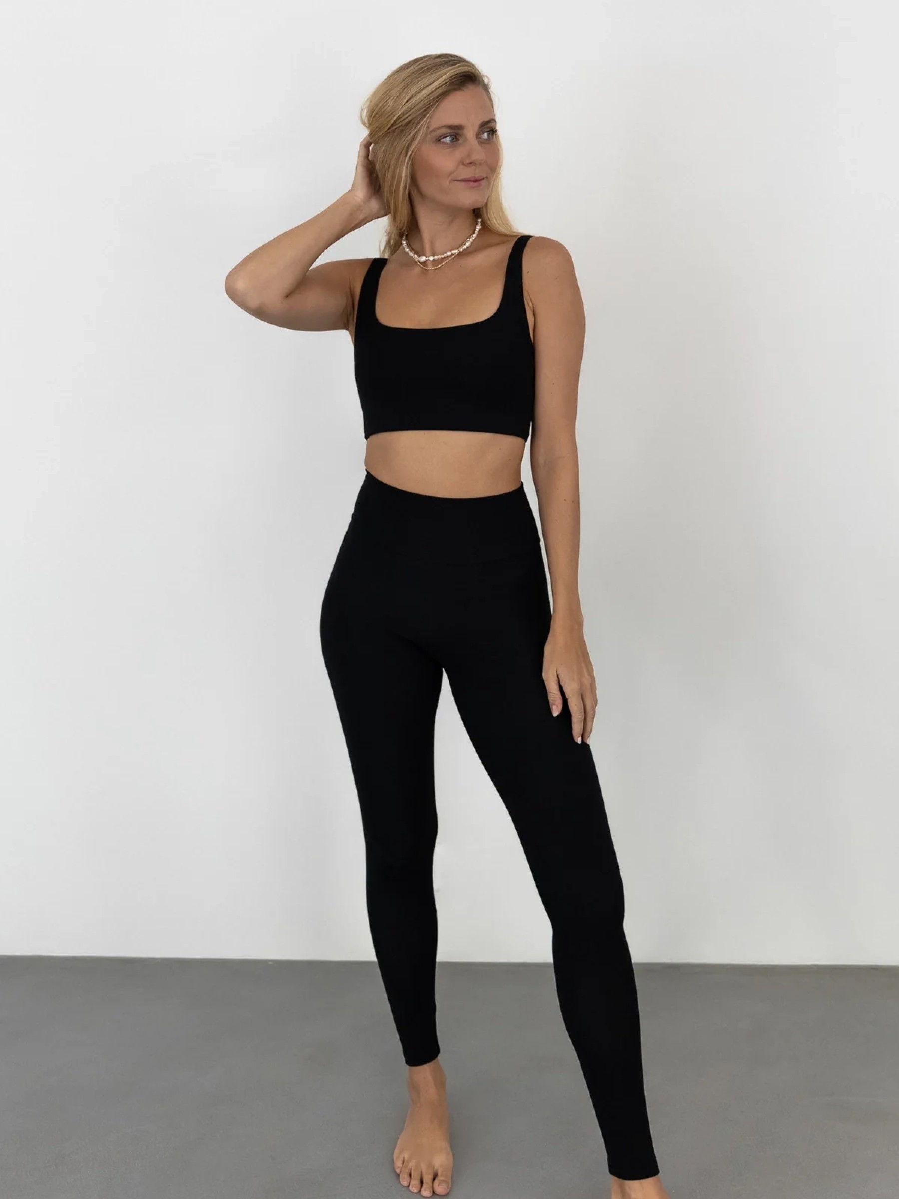 Moly Leggings Tencel black Pura