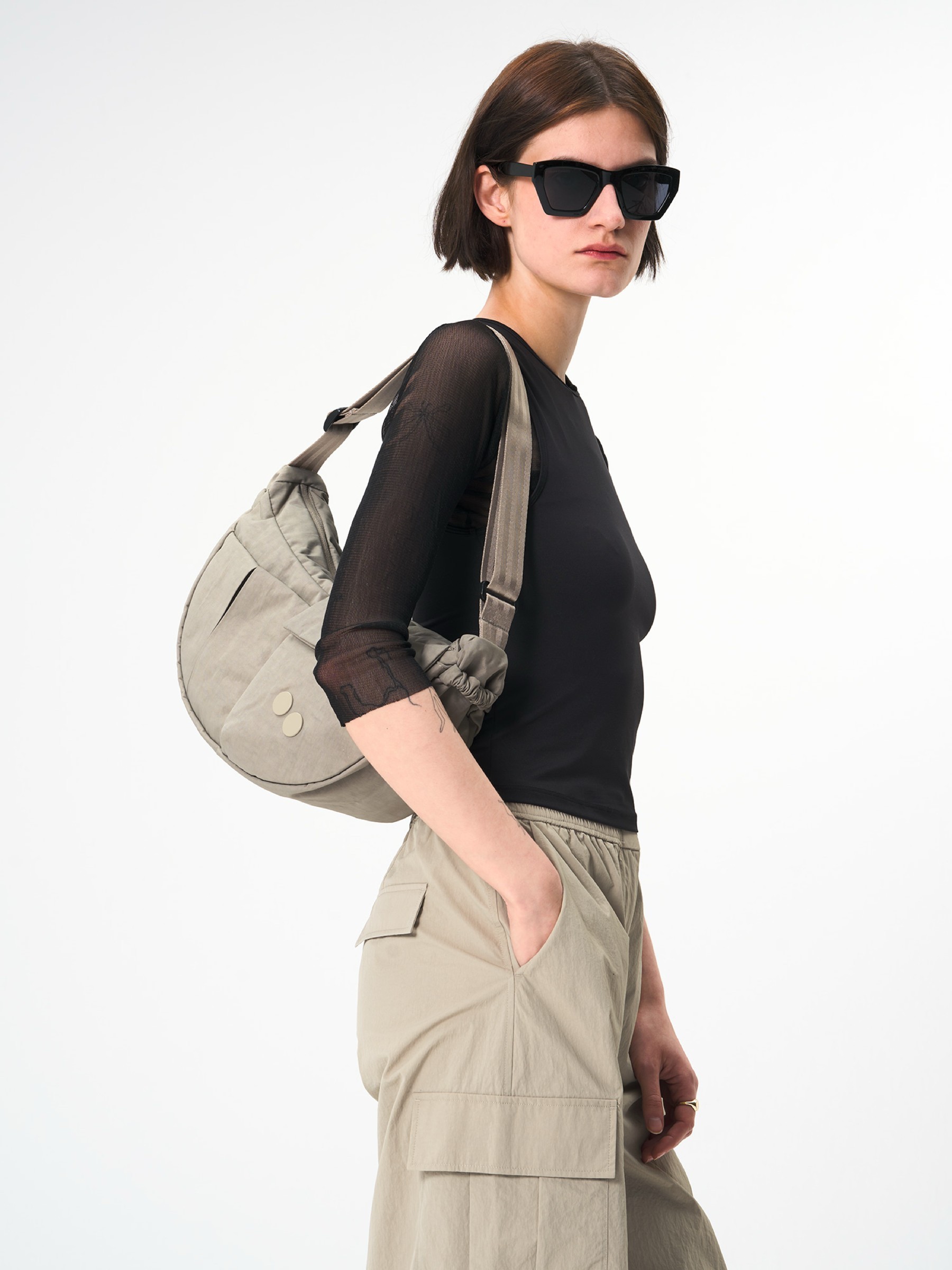 Tasche Krumm Medium crinkle taupe pinqponq