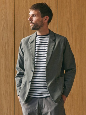 Enver Blazer dusty olive tencel About Companions