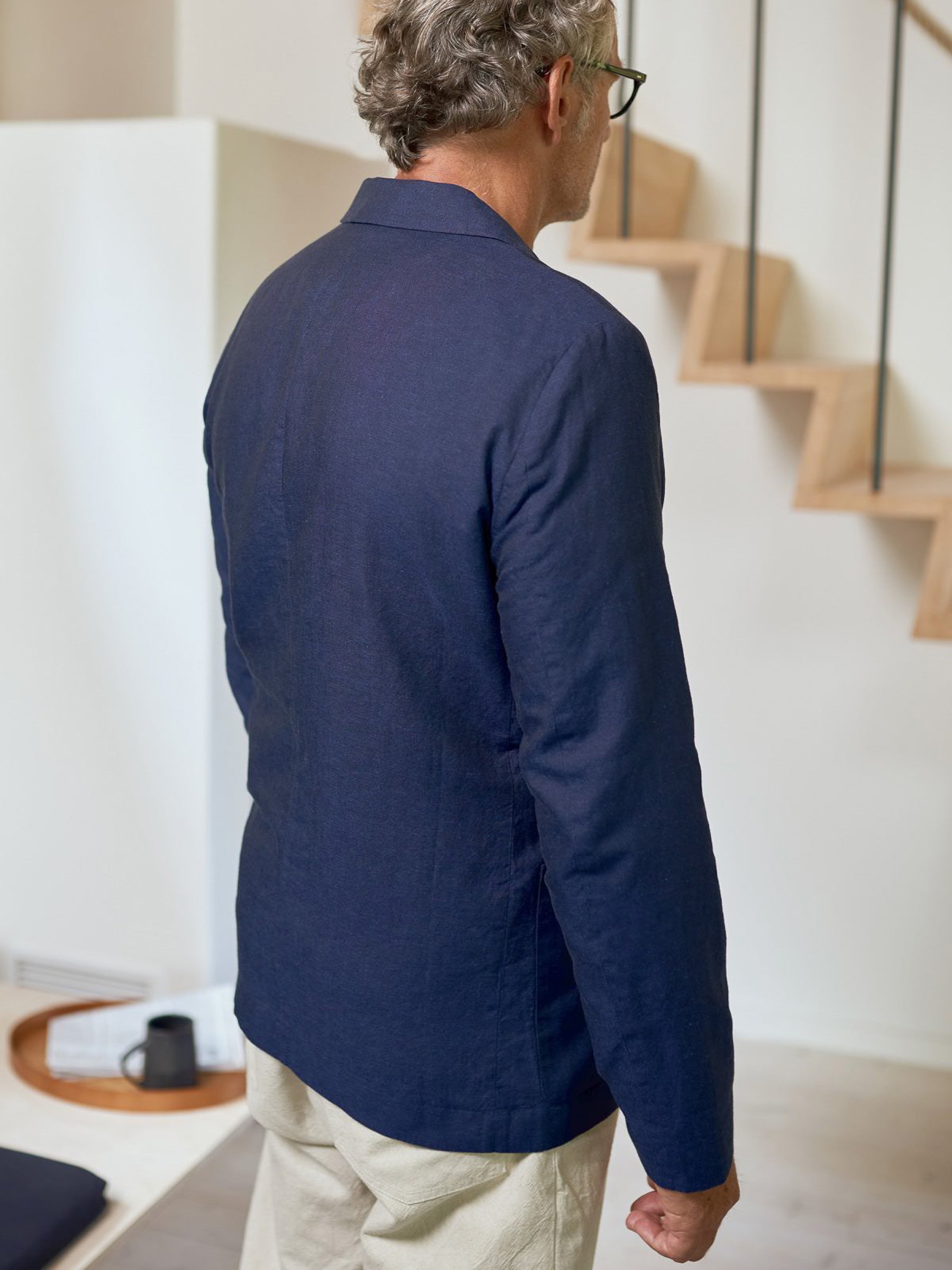 Enver Blazer navy linen About Companions