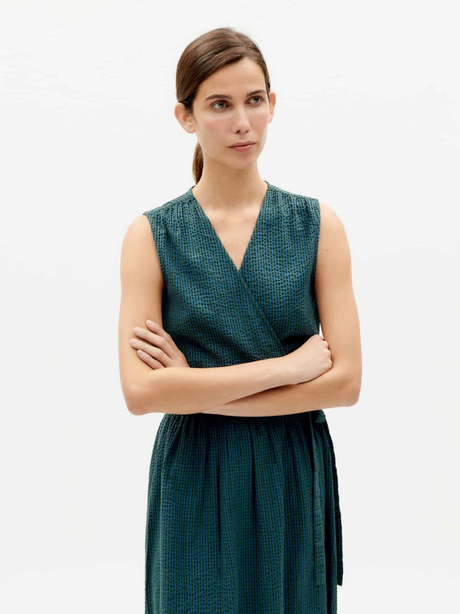 Kleid Amapola Dress bottle green checks seersucker Thinking Mu