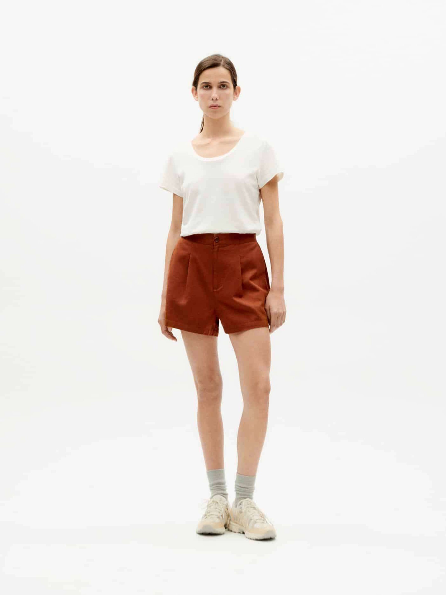 Hose Narciso Shorts toasted hemp Thinking Mu