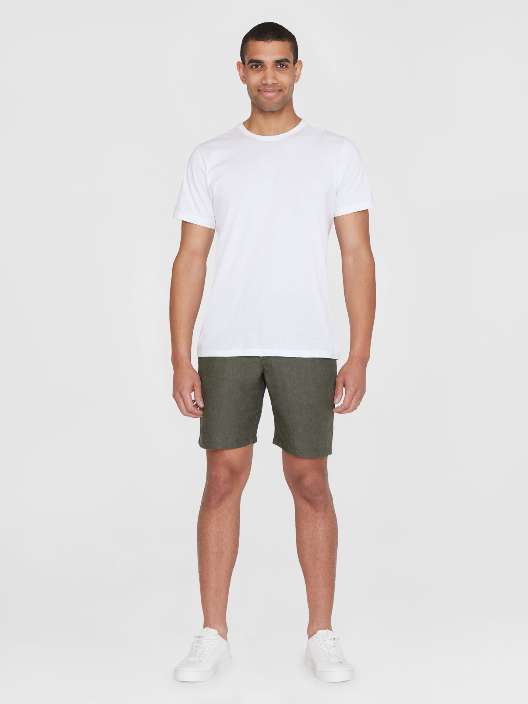 Hose Chuck Regular Linen Shorts burned olive Knowledge Cotton Apparel