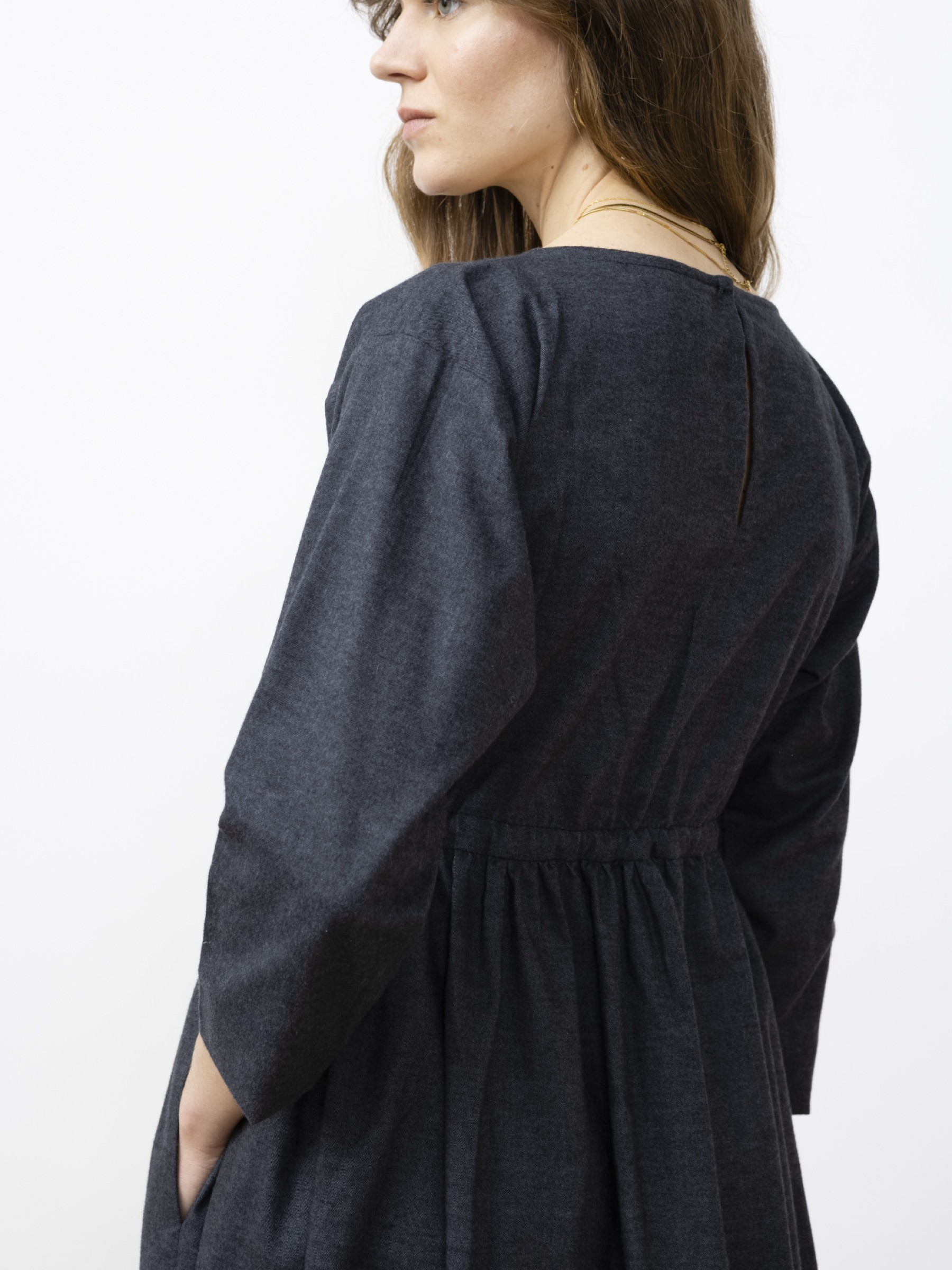 Kleid Liv Ruffle Dress anthracite Jungle Folk