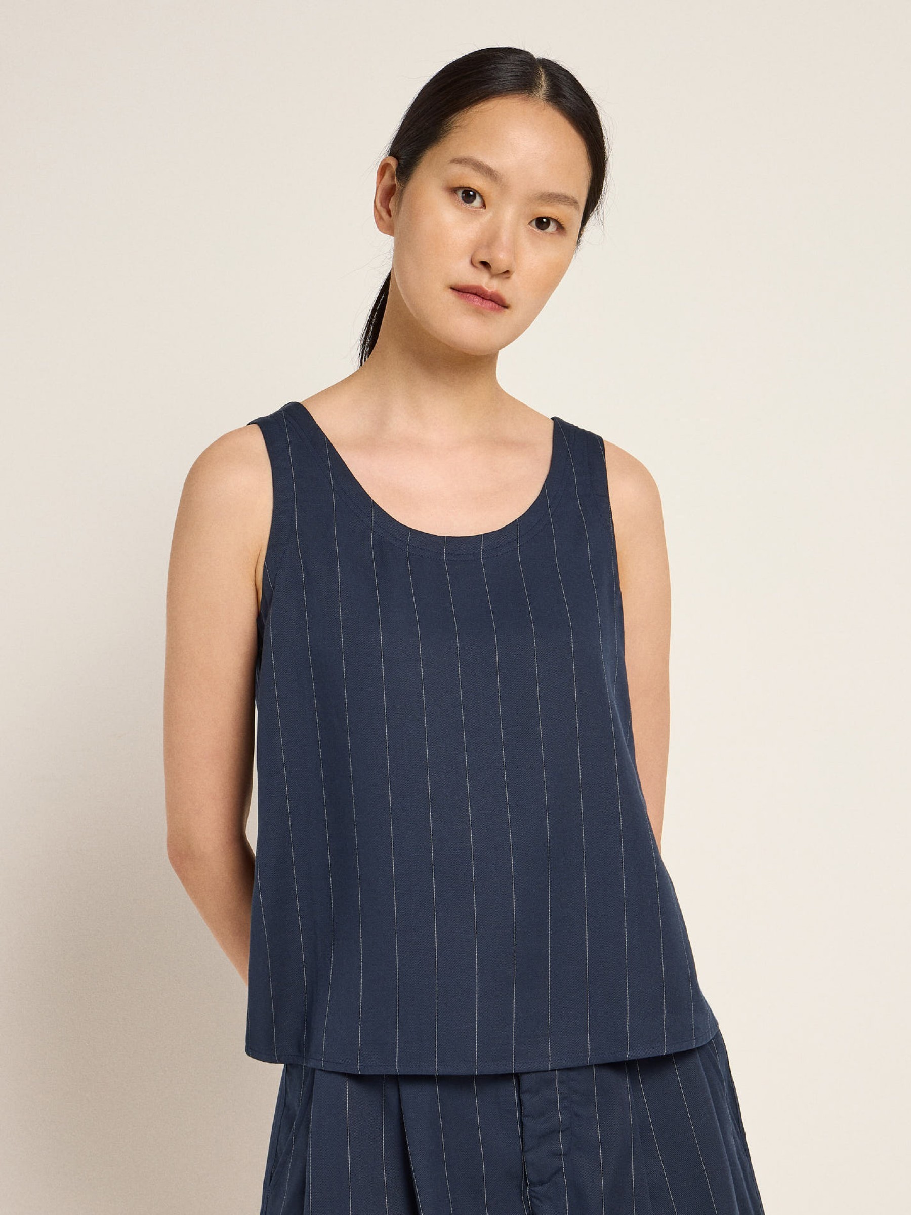 Trägertop midnight off white Lanius