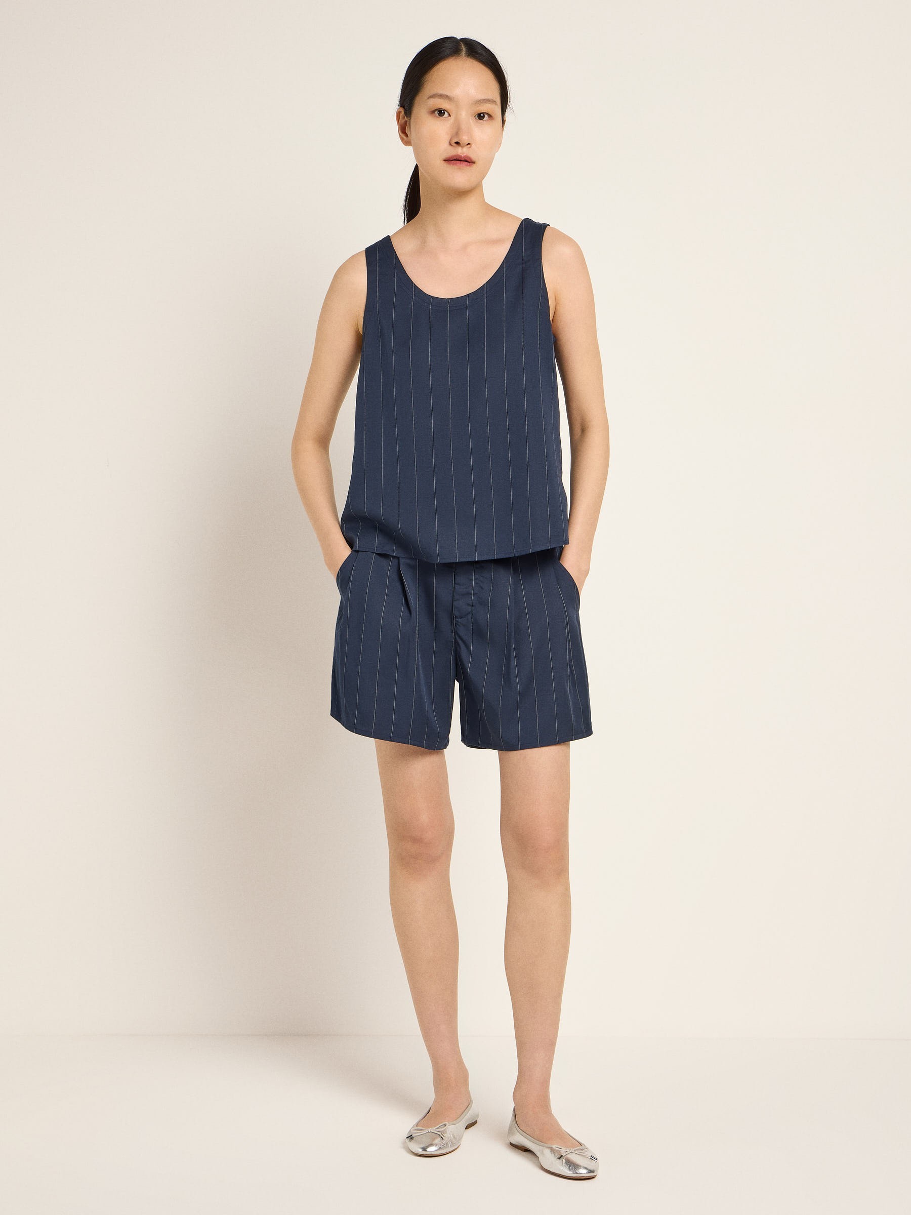 Trägertop midnight off white Lanius