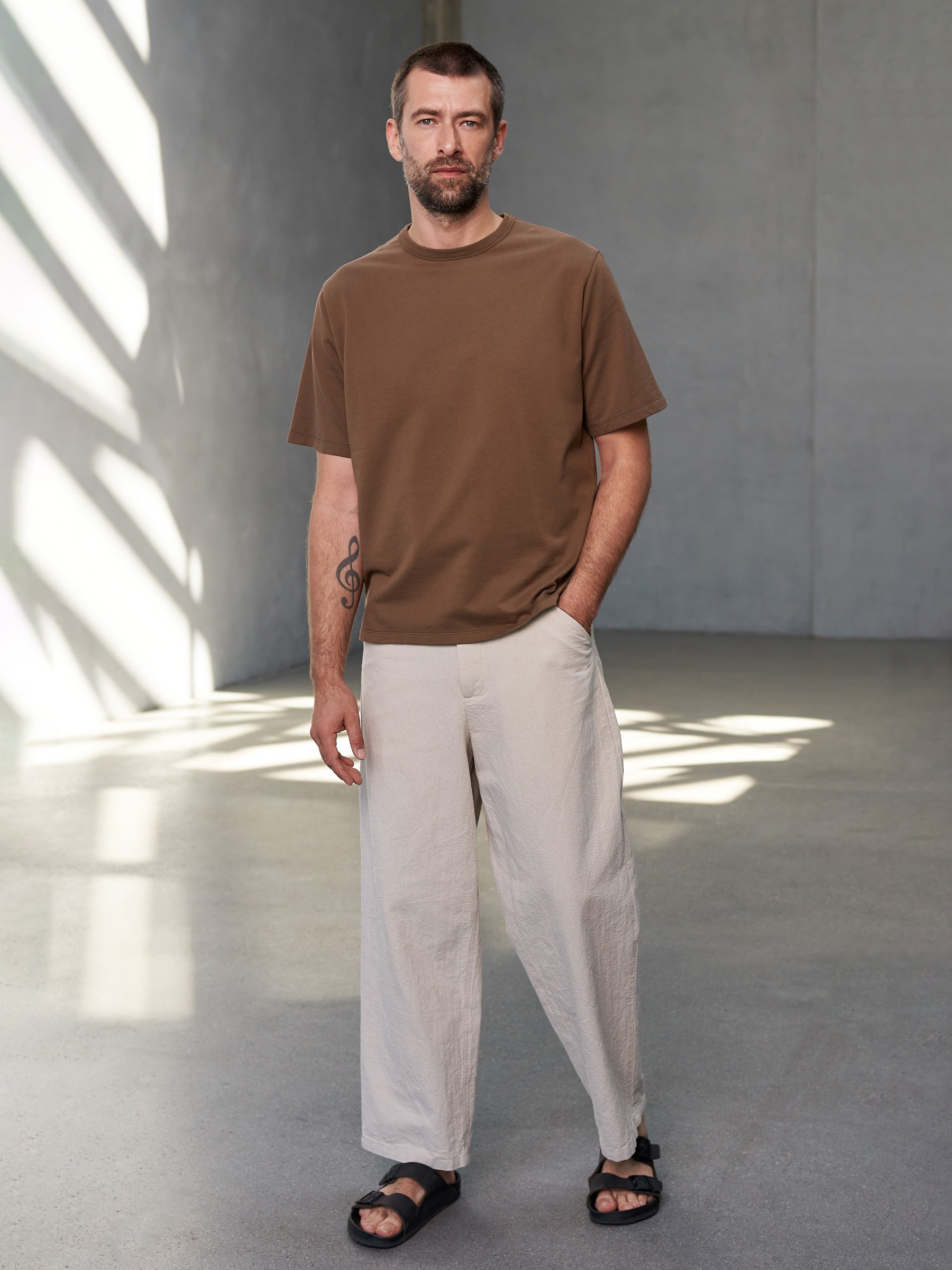 T-Shirt Anton eco cotton caramel About Companions
